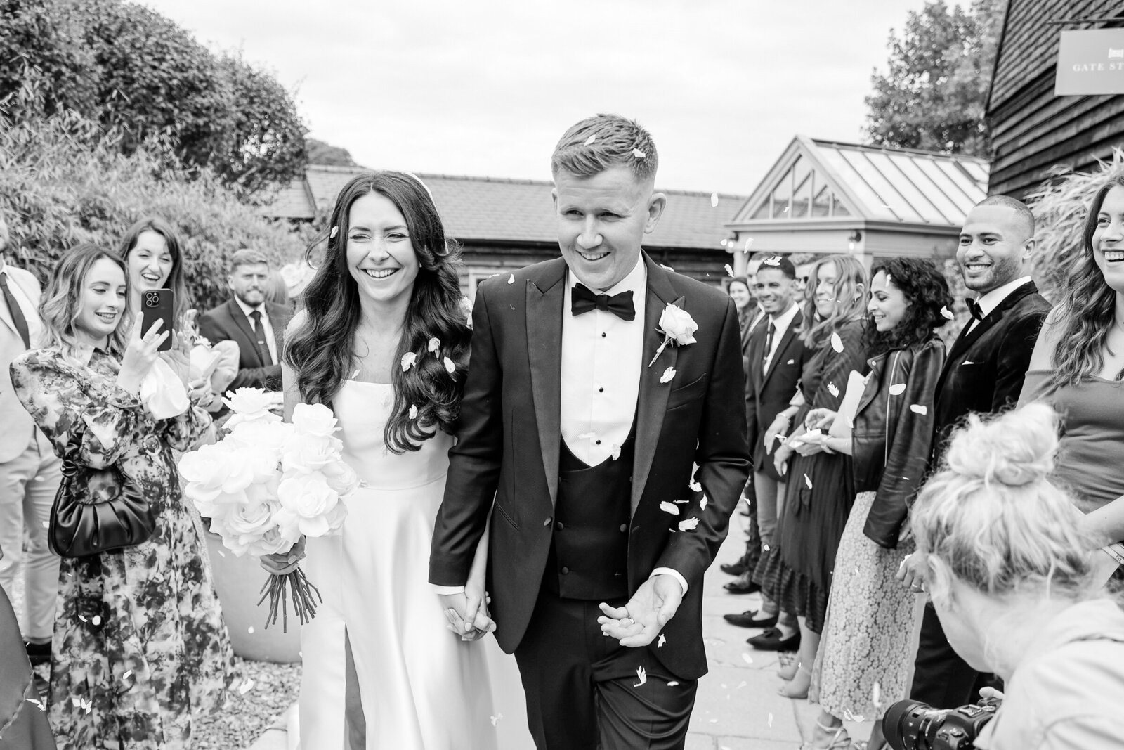 Gate-Street-wedding-venue-confetti-photos