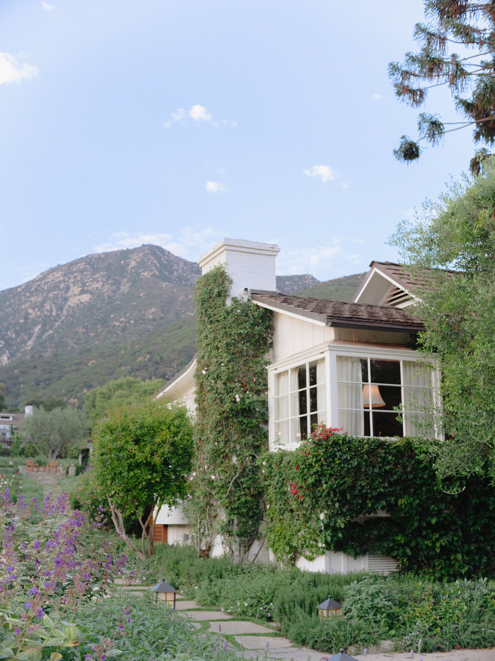 San Ysidro Ranch Santa Barbara Wedding, Montecito California Wedding, Lindsey Whatley Photo, East coast documentary-style wedding photographer for the untraditional