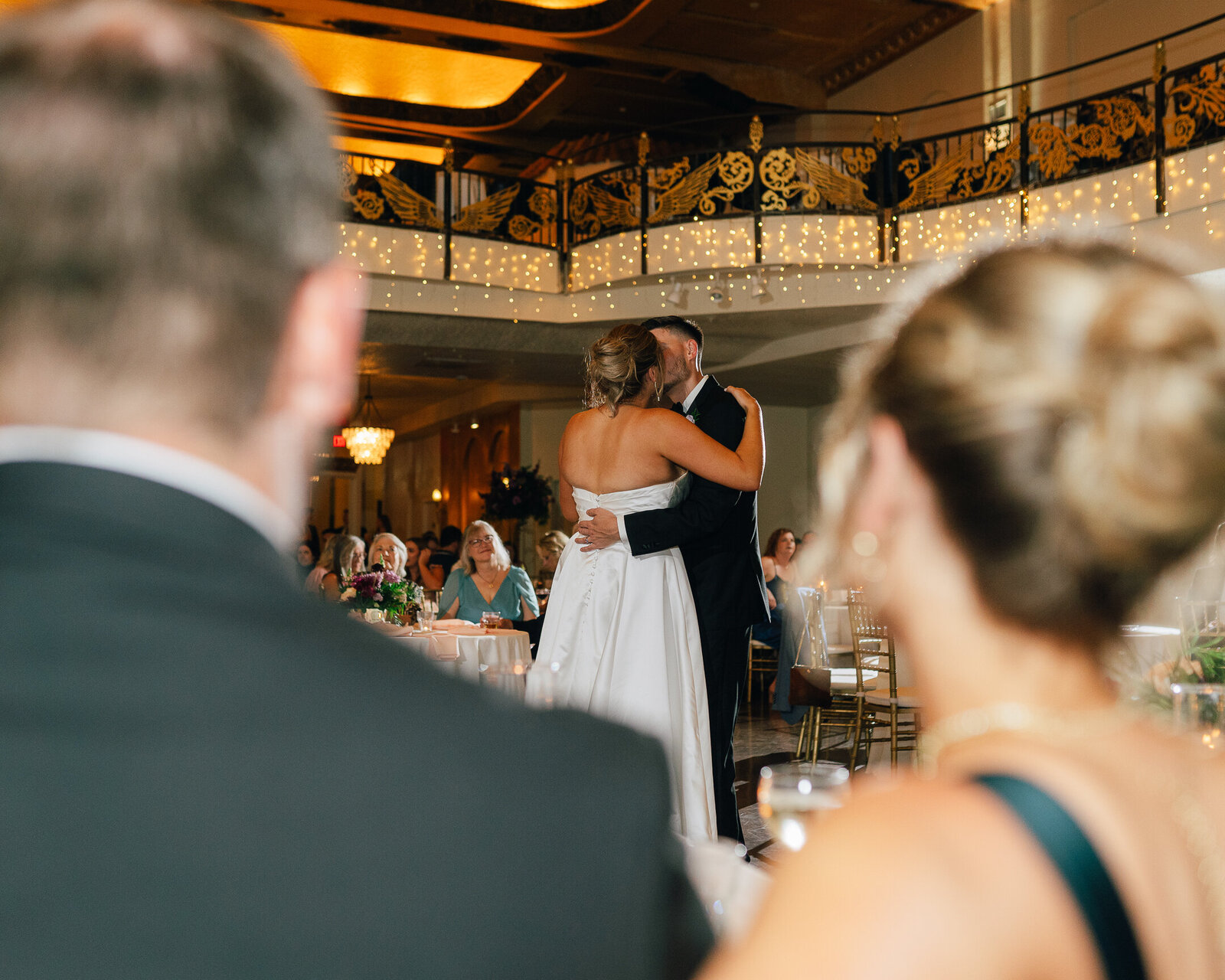 Corby Intercontinental Hotel Kansas City Wedding Plaza-264
