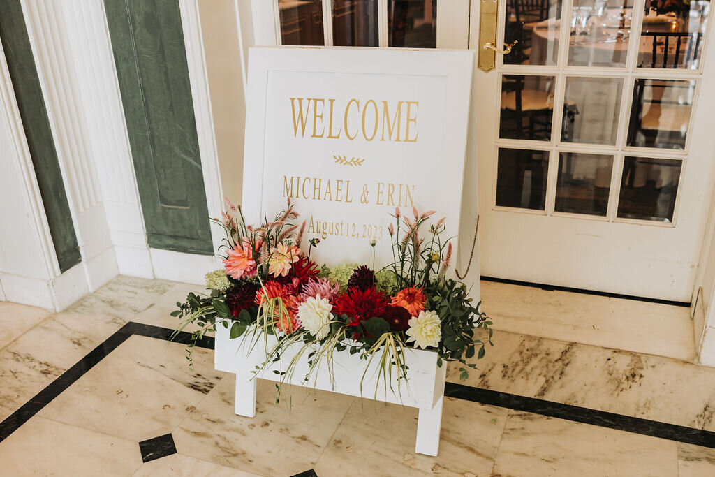 ErinandMike-MariahKastenPhoto-MichiganWeddingPhotographer-163