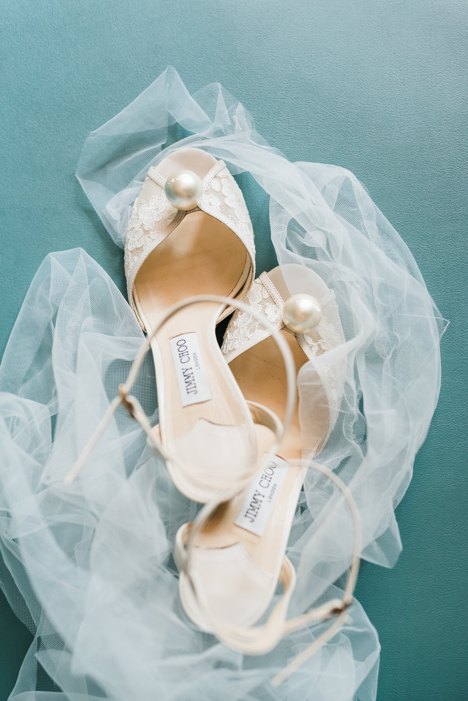 Hayley + Rob-Immaculate-Conception-Broussard's-New-Orleans-Wedding_Gabby Chapin Photography_00099-4