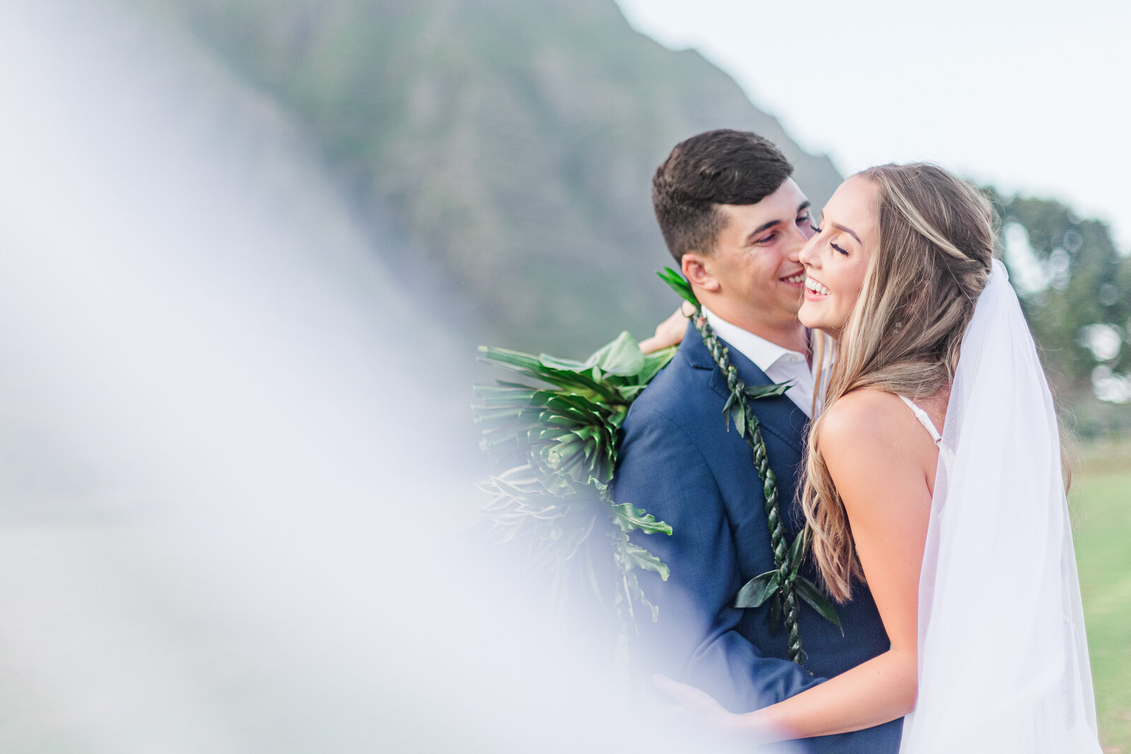 Oahu Wedding Photographers