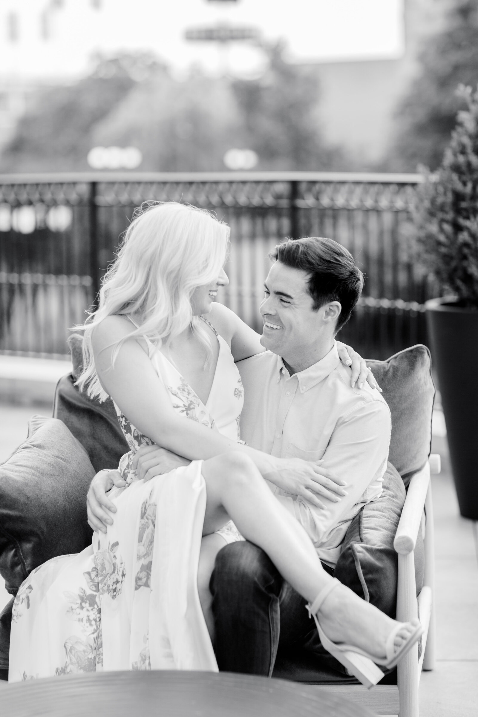 79Sam & Elle - Cincinnati, Ohio - The Lytle Park Hotel- Cassidy Alane Photography