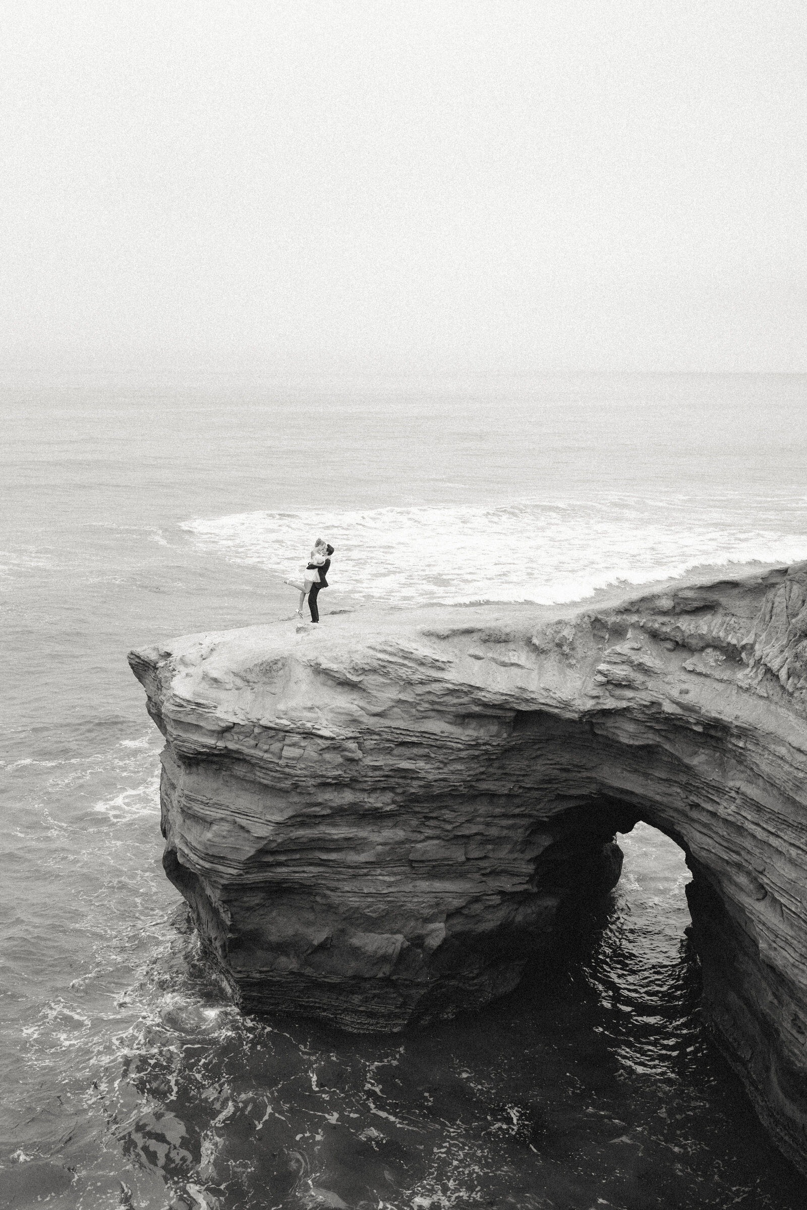 California-Sunset-Cliffs-Elopement-LM-01037