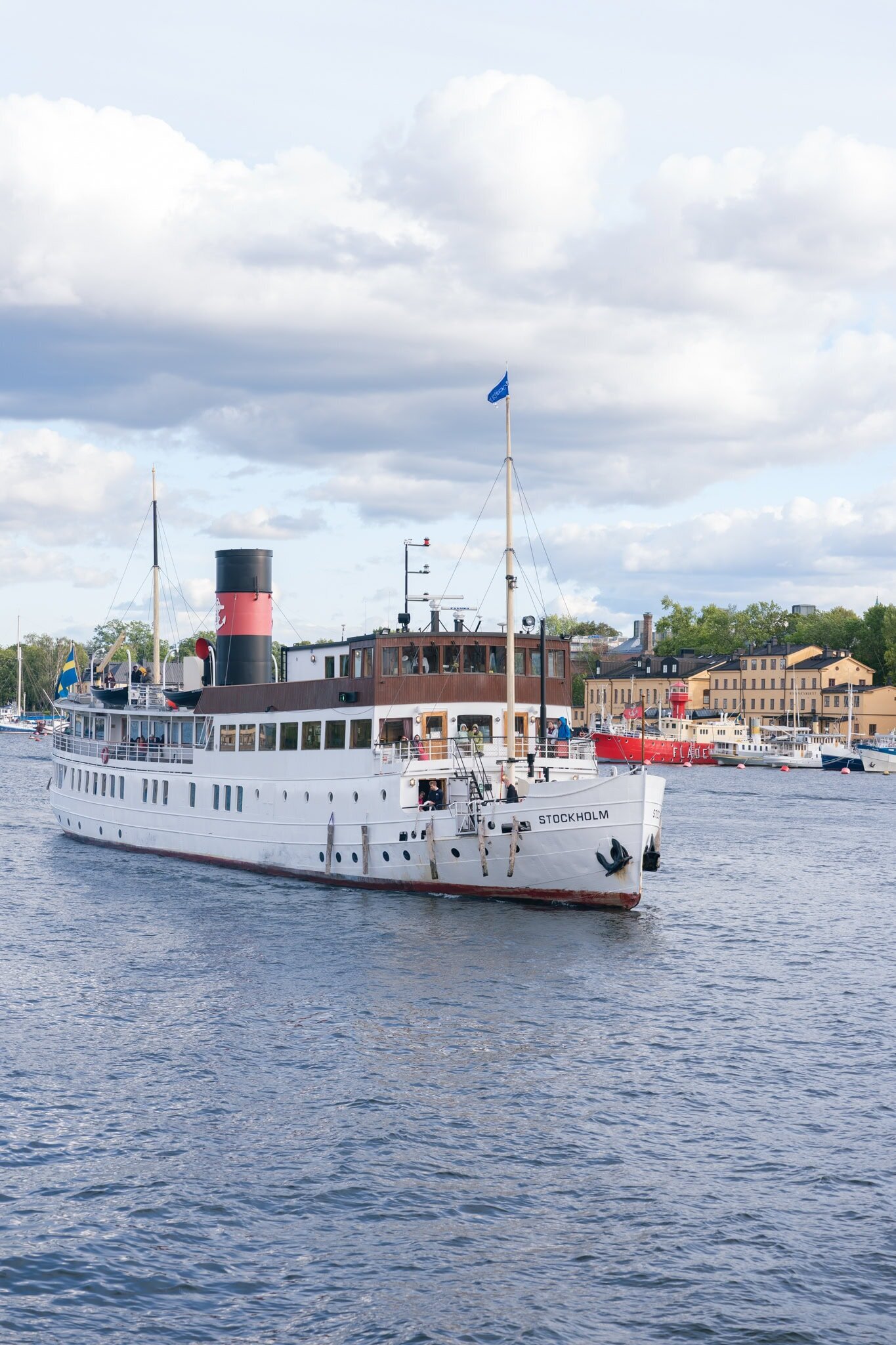 Destination Wedding Photographer in Stockholm Anna Lundgren Wedding at Hedvig Eleonora Church, Hotel Diplomat and M:S Blue Charm in Östermalm Stockholm Sweden35