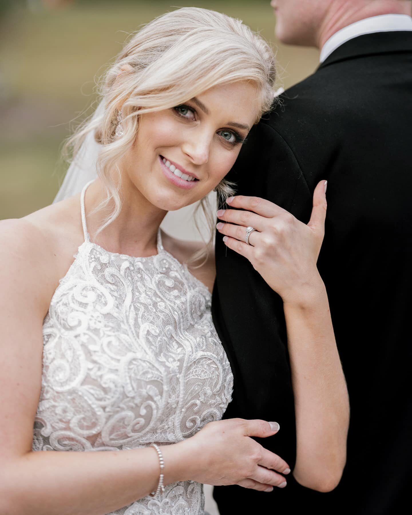 Bride and groom on their wedding day at Austinvilla Estate