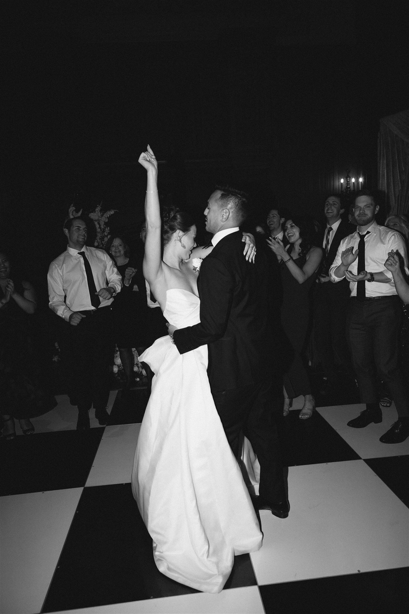 kohl-manison-wedding-reception-hanna-walkowaik-photography-0324 (1)