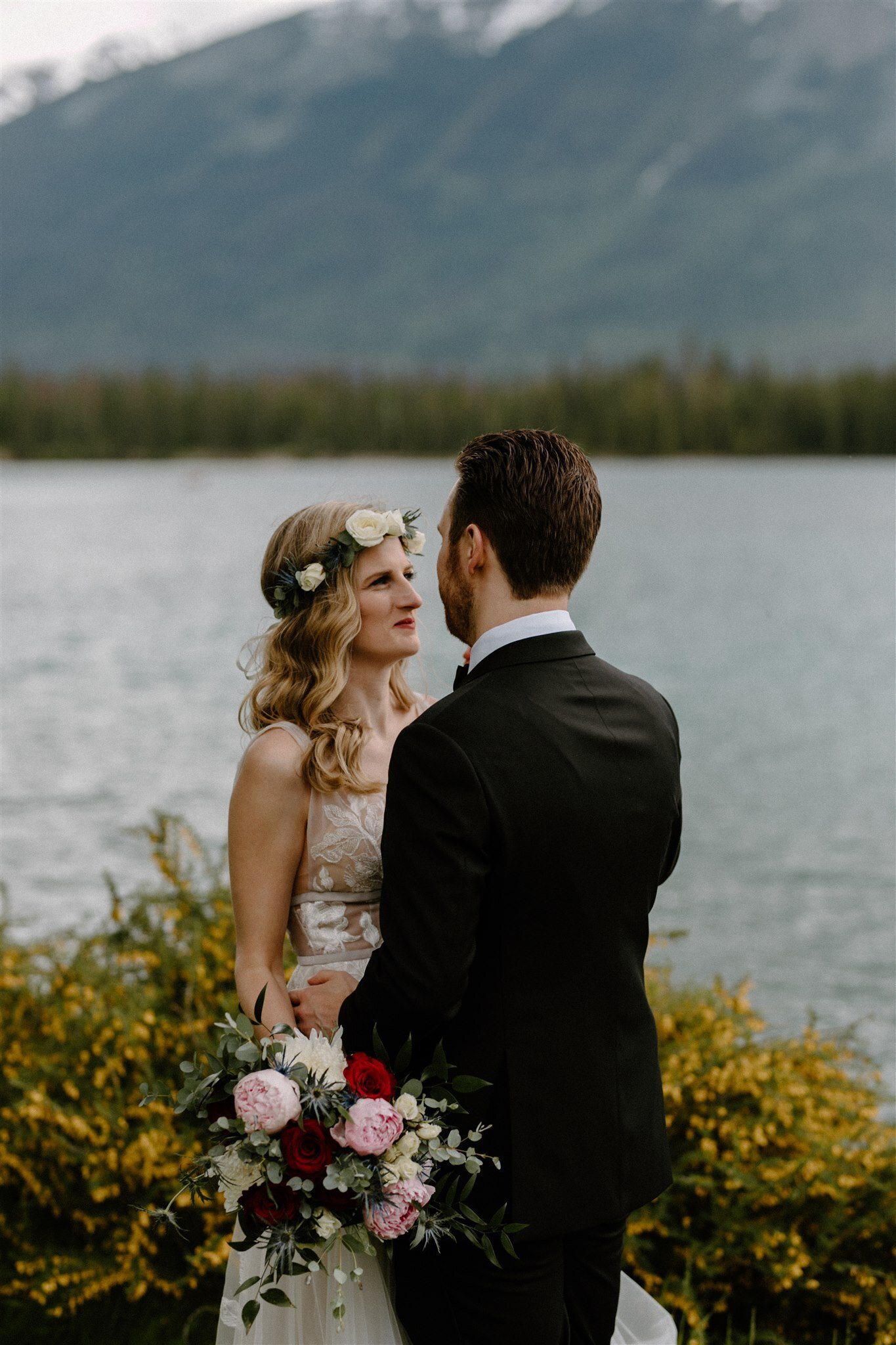 Jasper-Park-Lodge-Elopement-FD-133