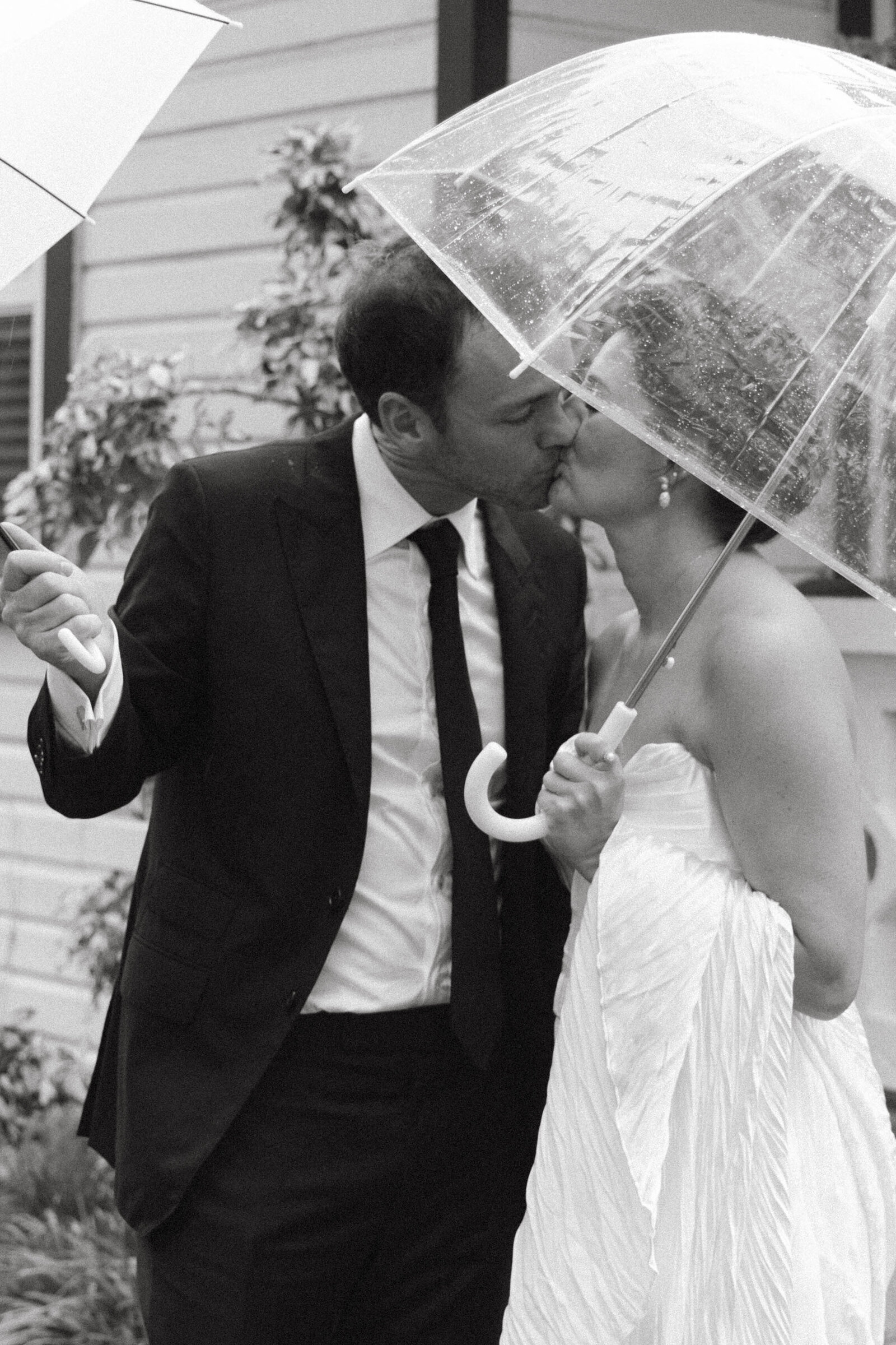 wedding budget, wedding caterers, venue selection