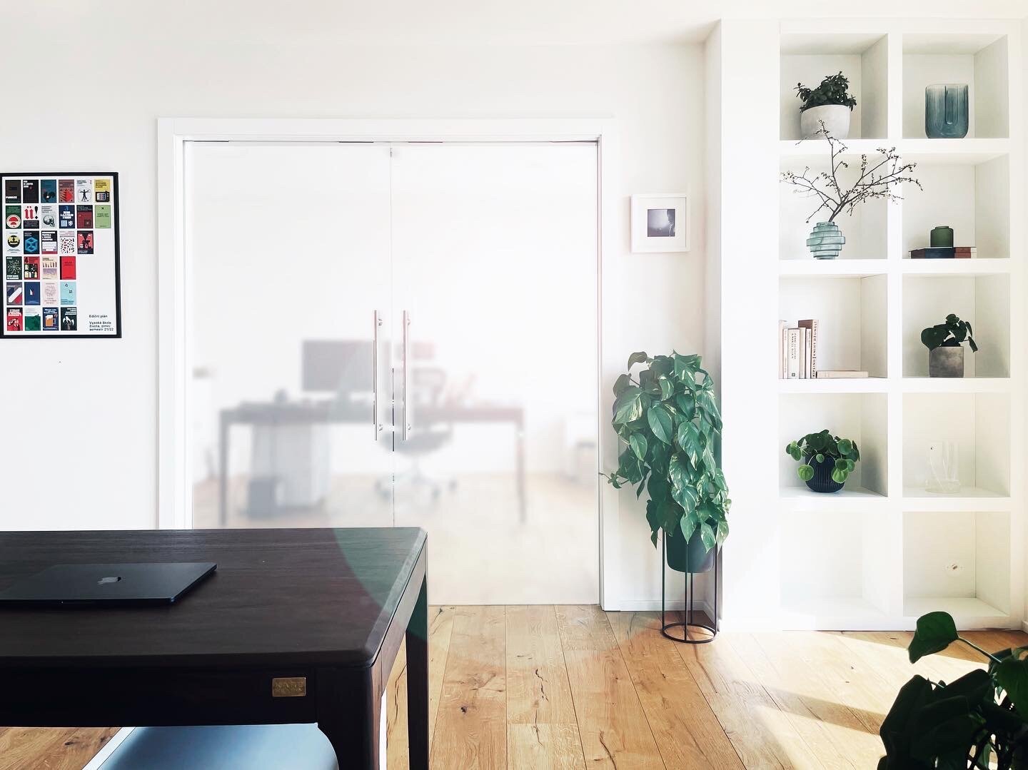 6C725233-AEBA-4D08-8CE2-7A13F52DB8E1