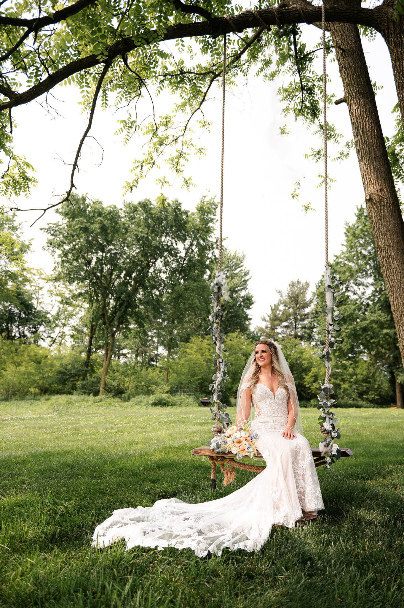 bride-swing