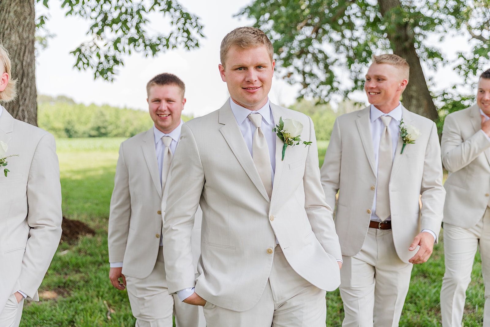 Whitis-Sedalia-Kentucky-Wedding-1291