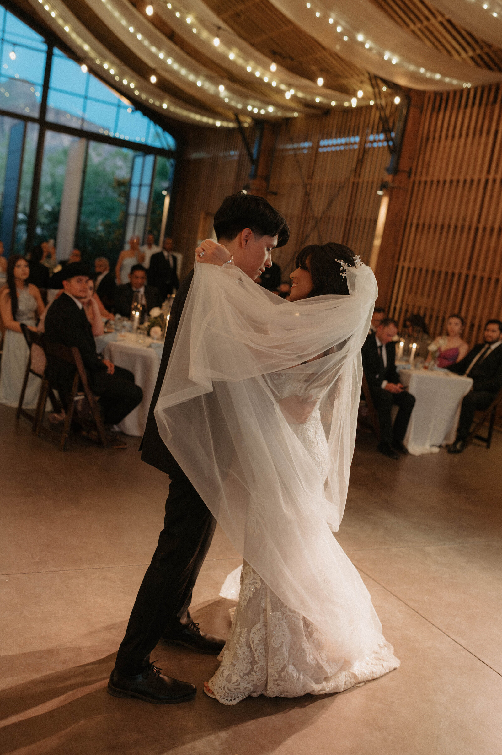 TheCarmonasWeddingAZ-1186