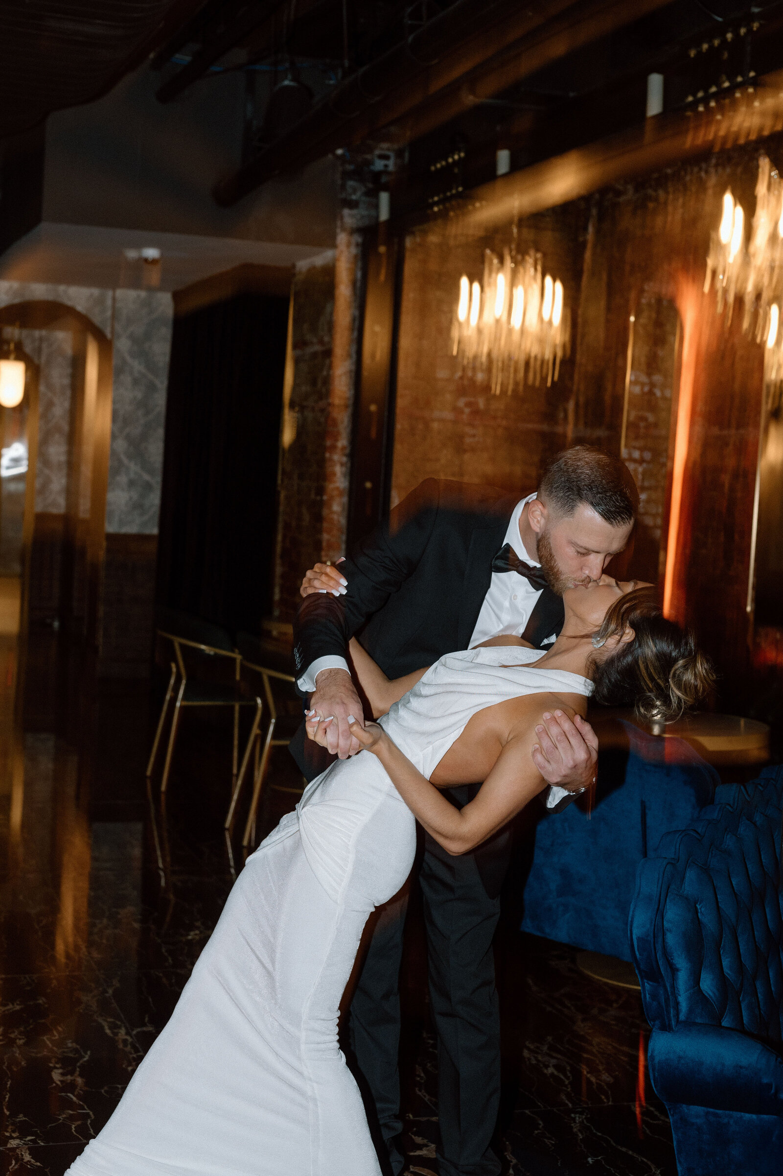 Philly-Bar-Engagement-Philadelphia-Wedding-Photographer-Kristy-Hoadley-Weddings-Grace-and-Anthony-72