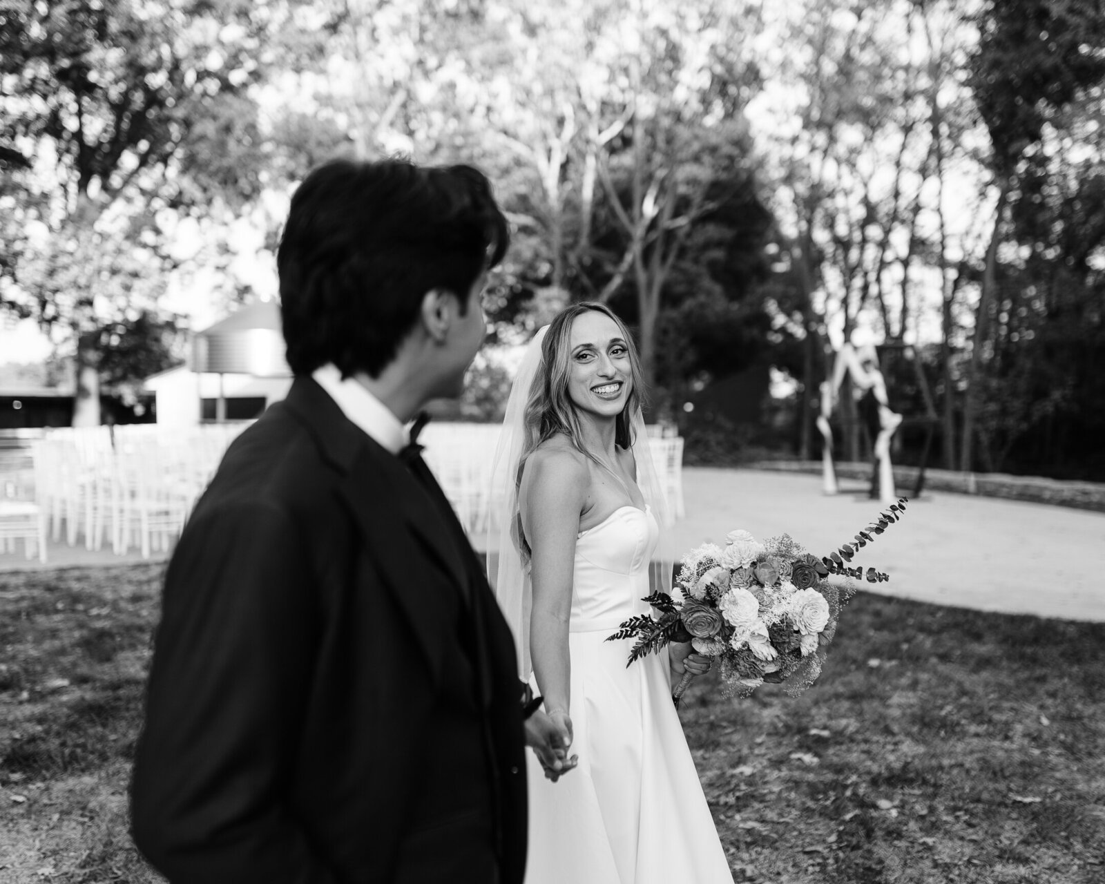 Saenz The Farmhouse KC Event Venue Wedding280