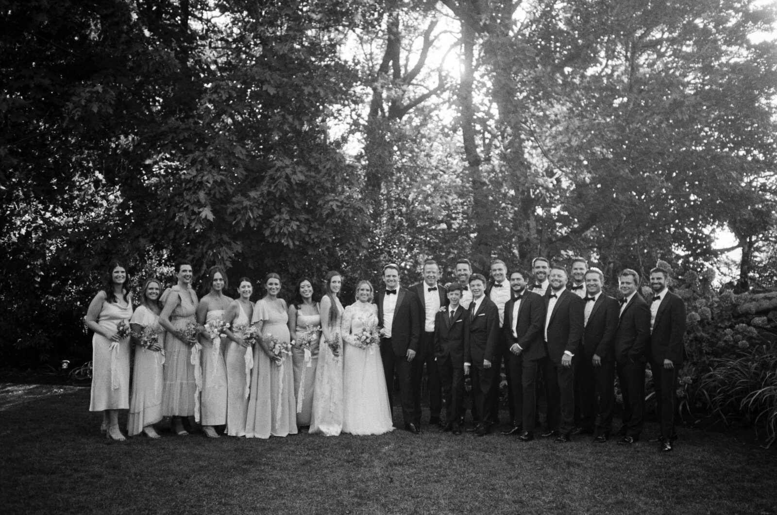 the-griffin-house-wedding-hood-river-35mm-film-44