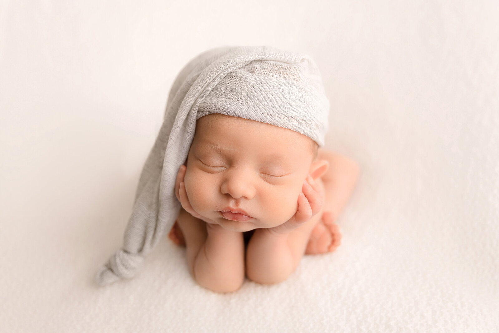 Aurora Joy Newborn Bliss: Melbourne's Premier Baby Portrait