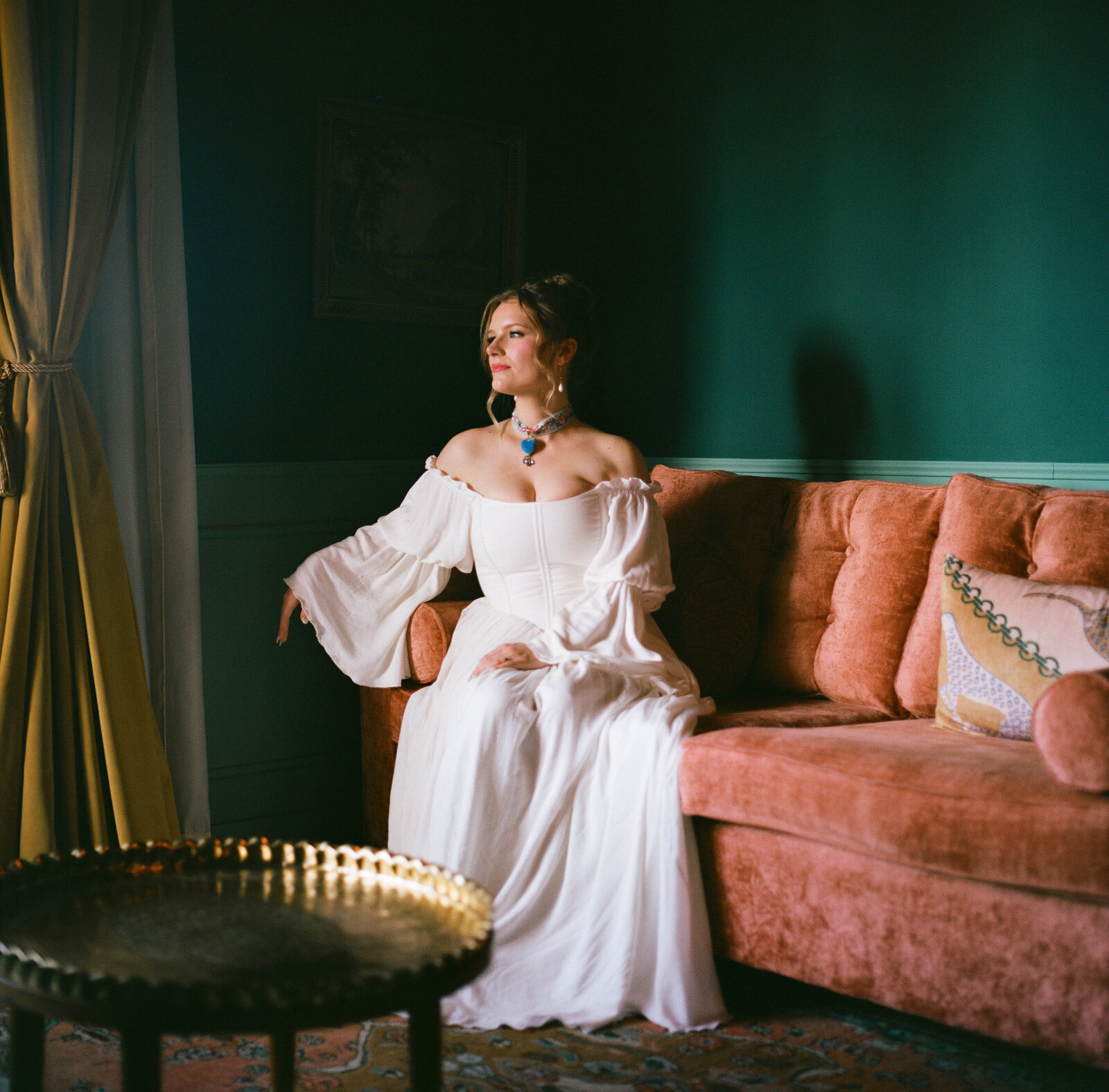 frances-modern-inn-austin-wedding-08