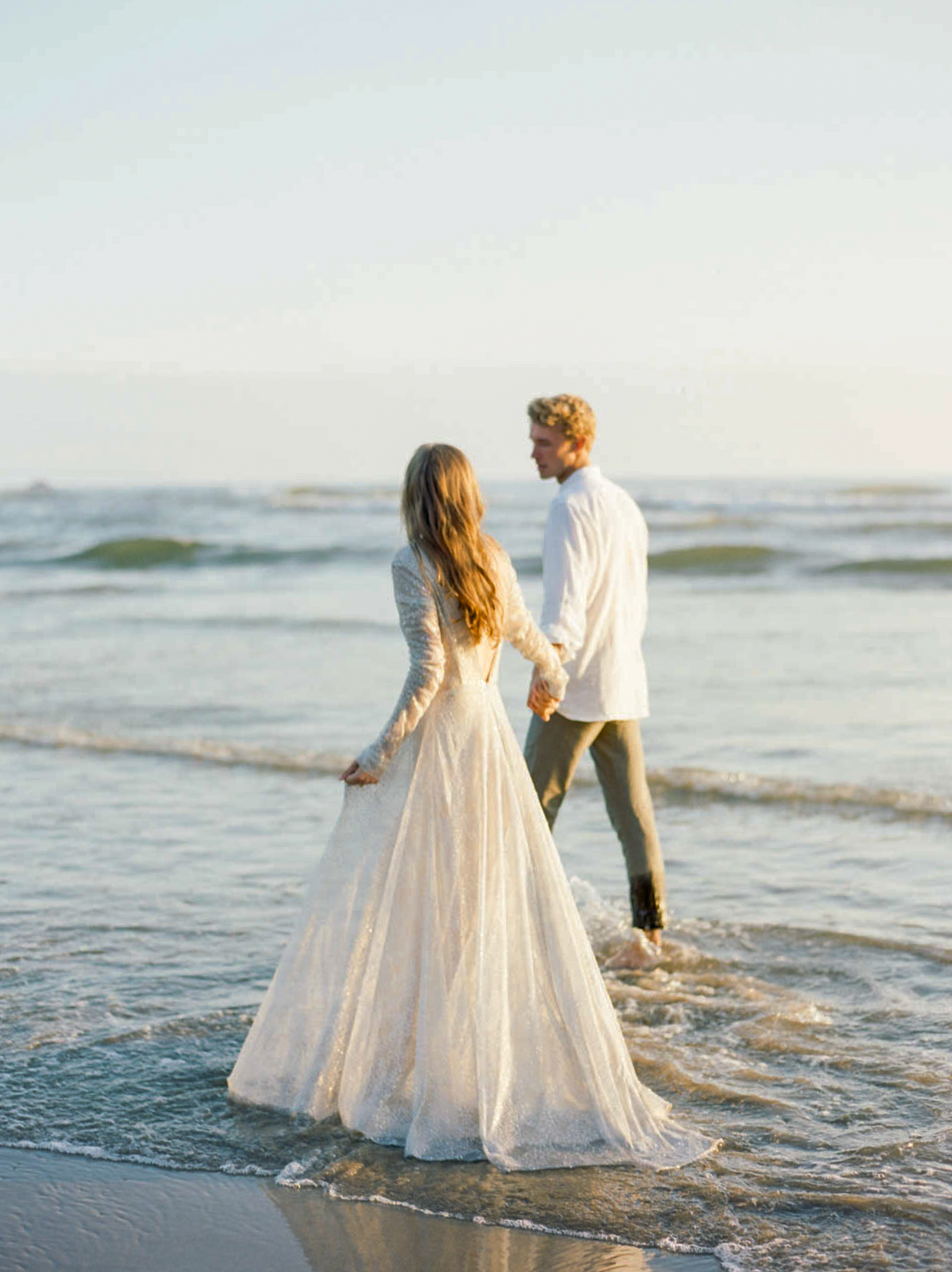 Katie Rivera Edit Monday Outsource Photo Editor Editing for Wedding Photographers -Oregon Coast Workshop_Washed Ashore Styled Shoot_Fine Art Film Family Photographer_ Katie Rivera Photography _010