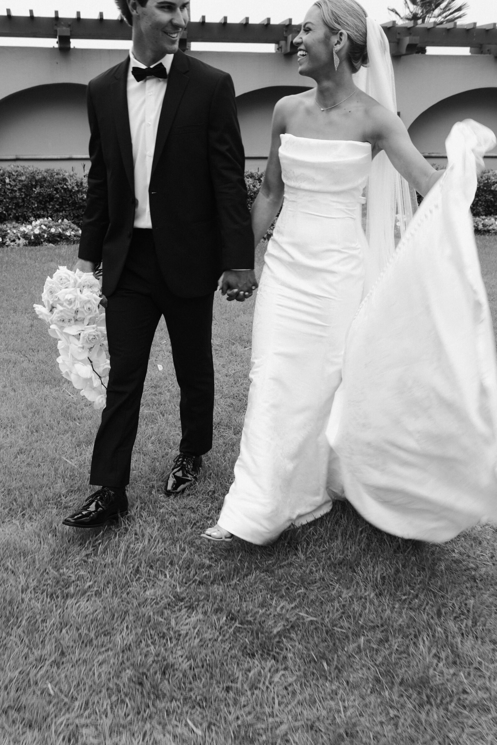 Wedding at The Grand Galvez in Galveston, photographed by Lauren Ashleigh Photography. 
