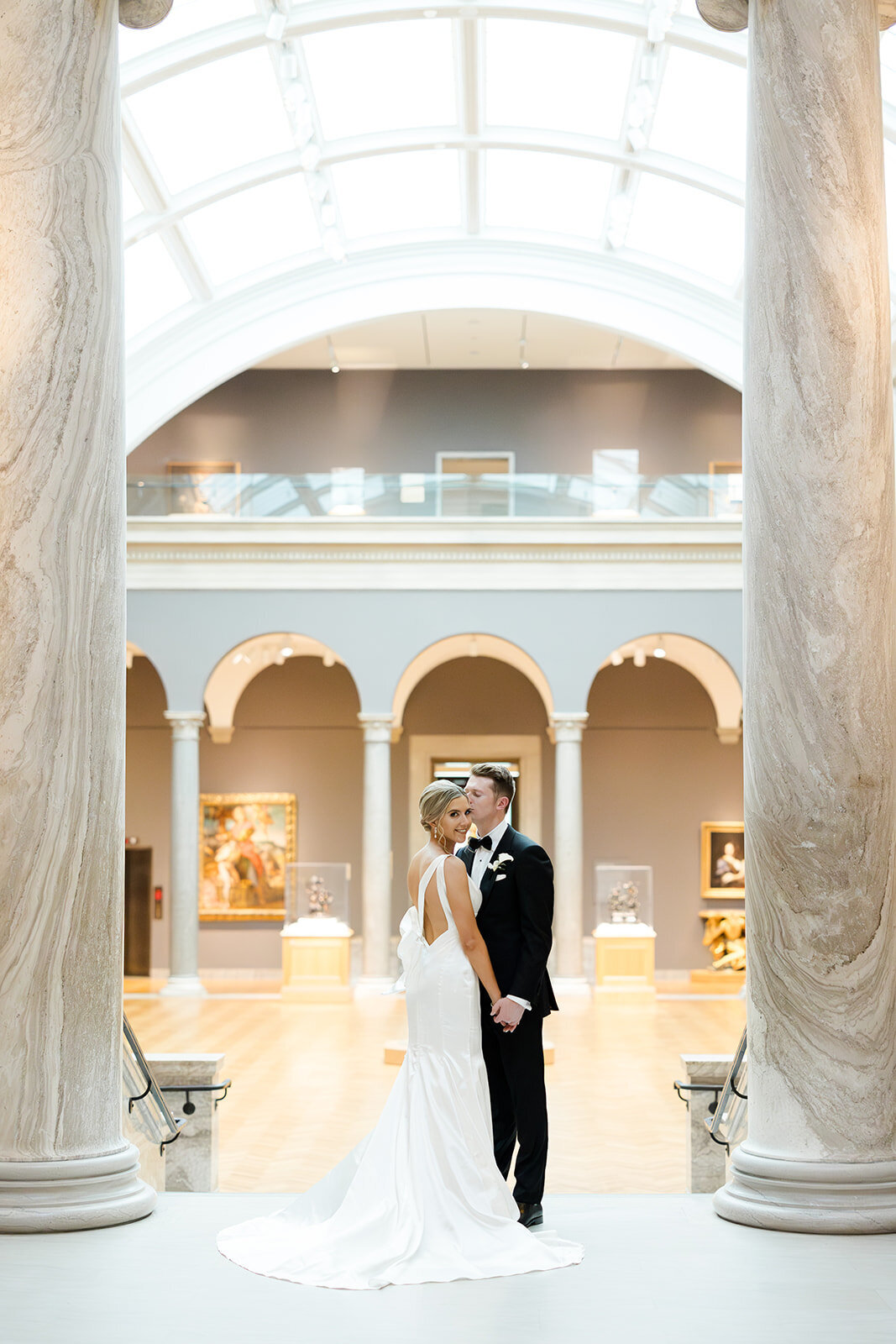 the-cannons-photography-cleveland--museum-of-art-wedding-photographer-66_websize