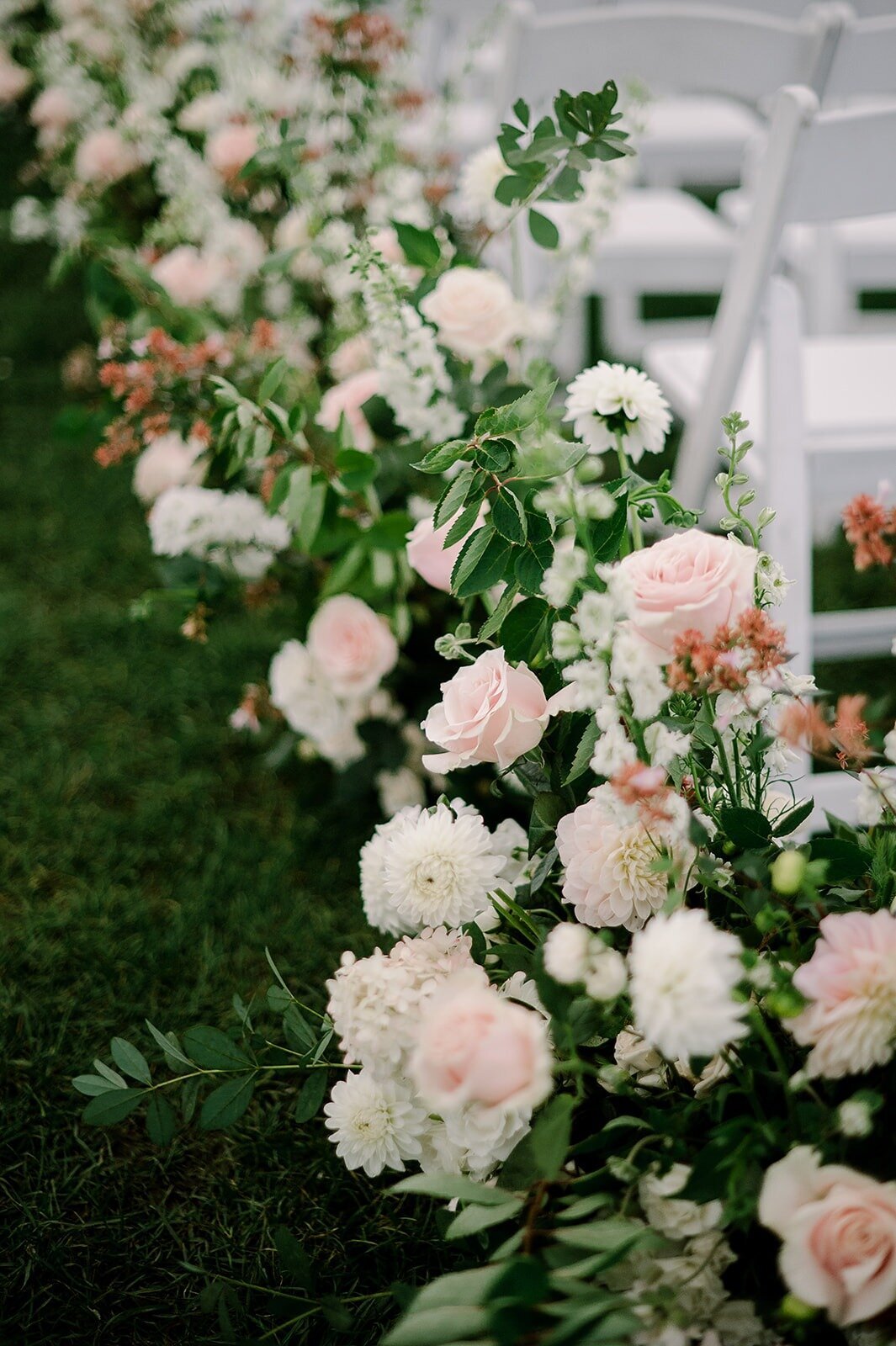 leila-james-events-newport-rhode-island-luxury-wedding-planner-castle-hill-wedding-coastal-wedding-photographer-stephanie-veglianteDetails-58 copy