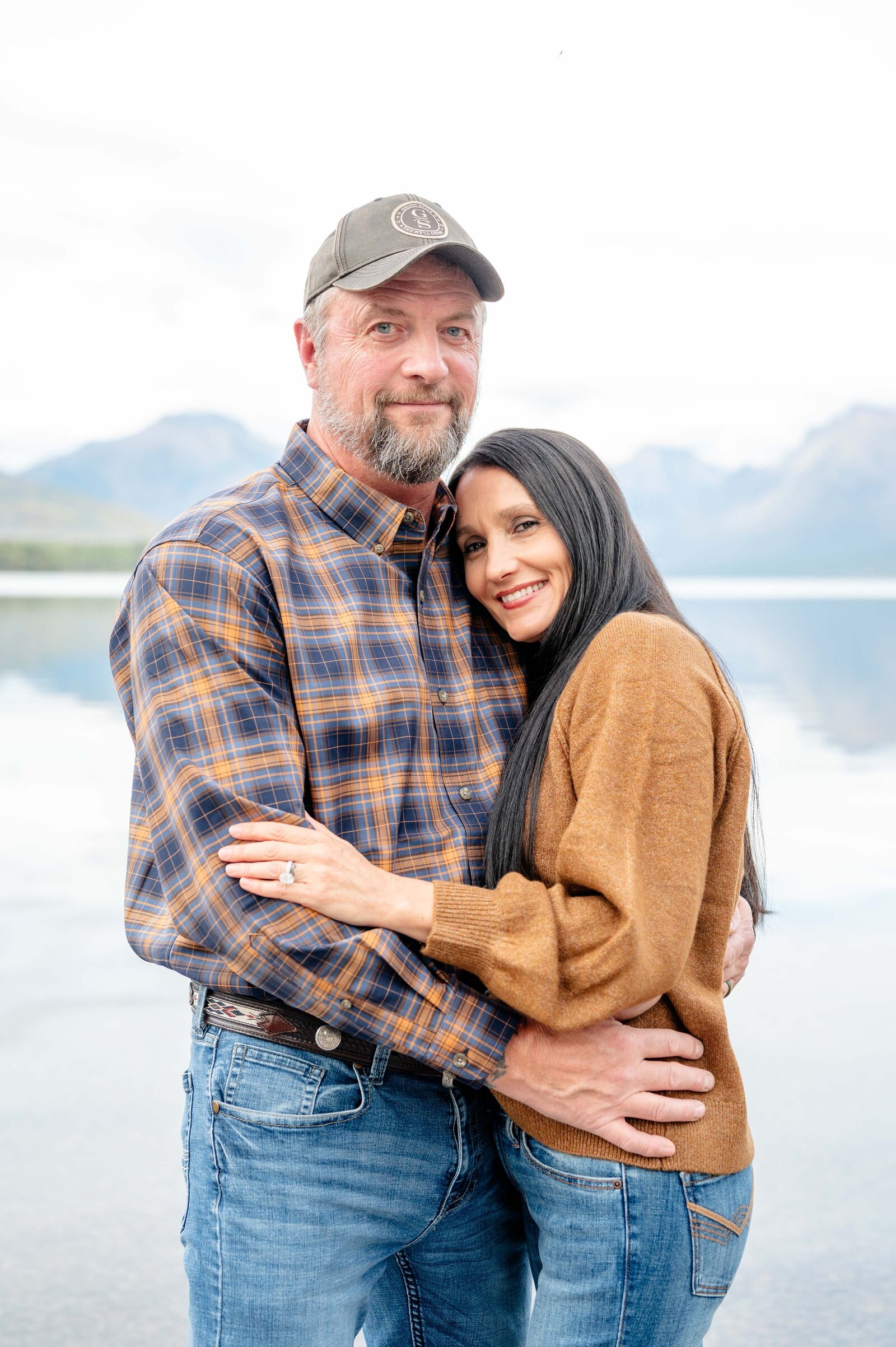Kalispell-MT-fall-mini-session-Magnolia-and-Grace-Photography-Co-glacier-Lake-MacDonald-HopeL# (1)-5