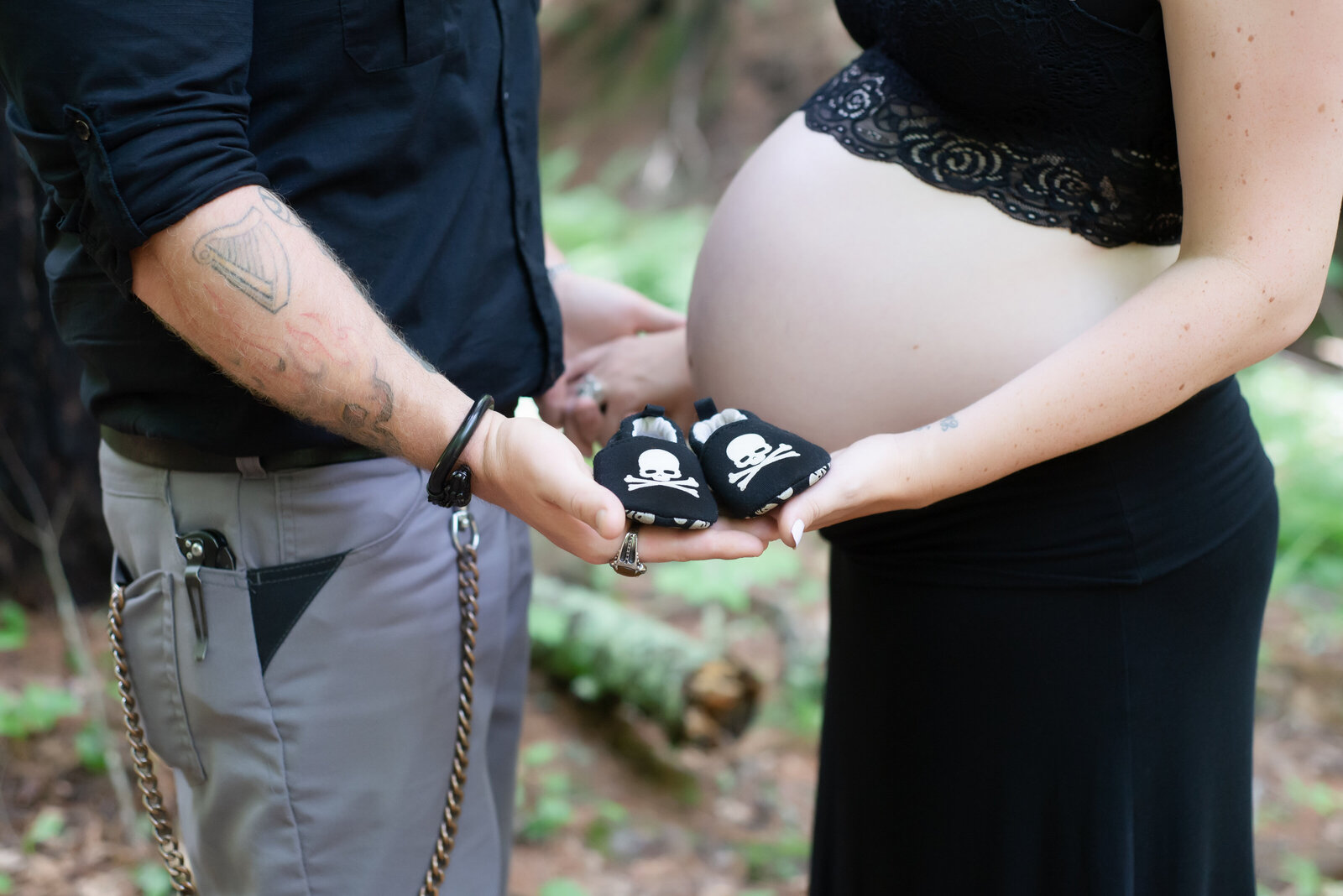 Berwick Maine Maternity Photo with pregnant couple and baby shoes