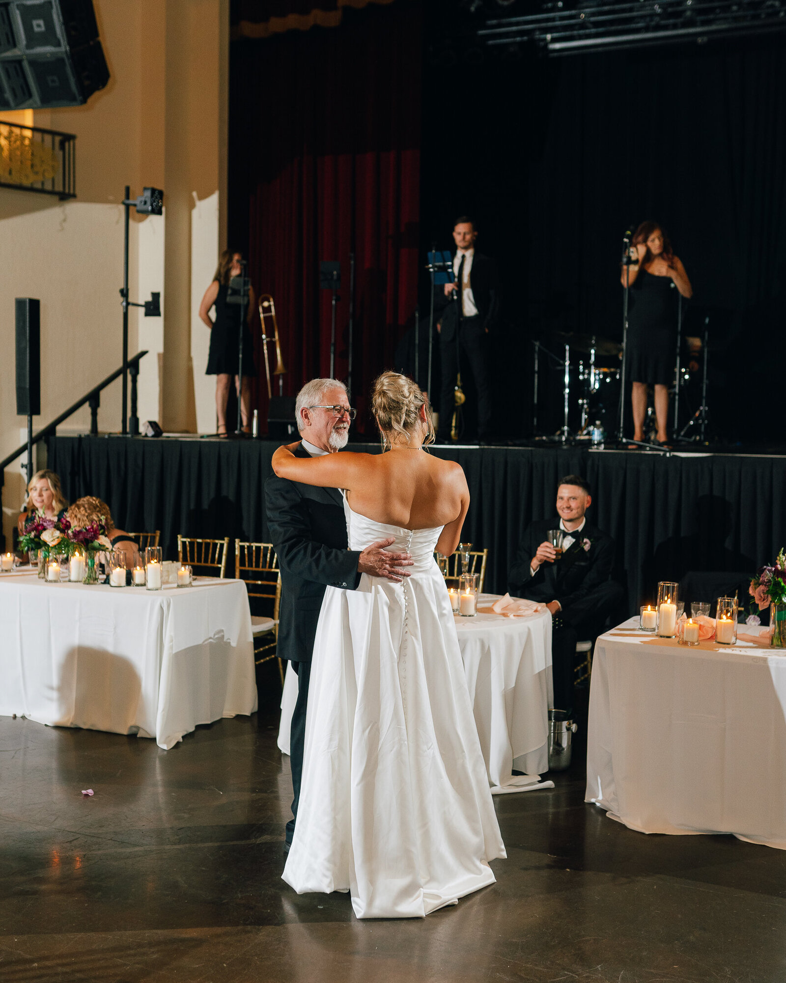 Corby Intercontinental Hotel Kansas City Wedding Plaza-240