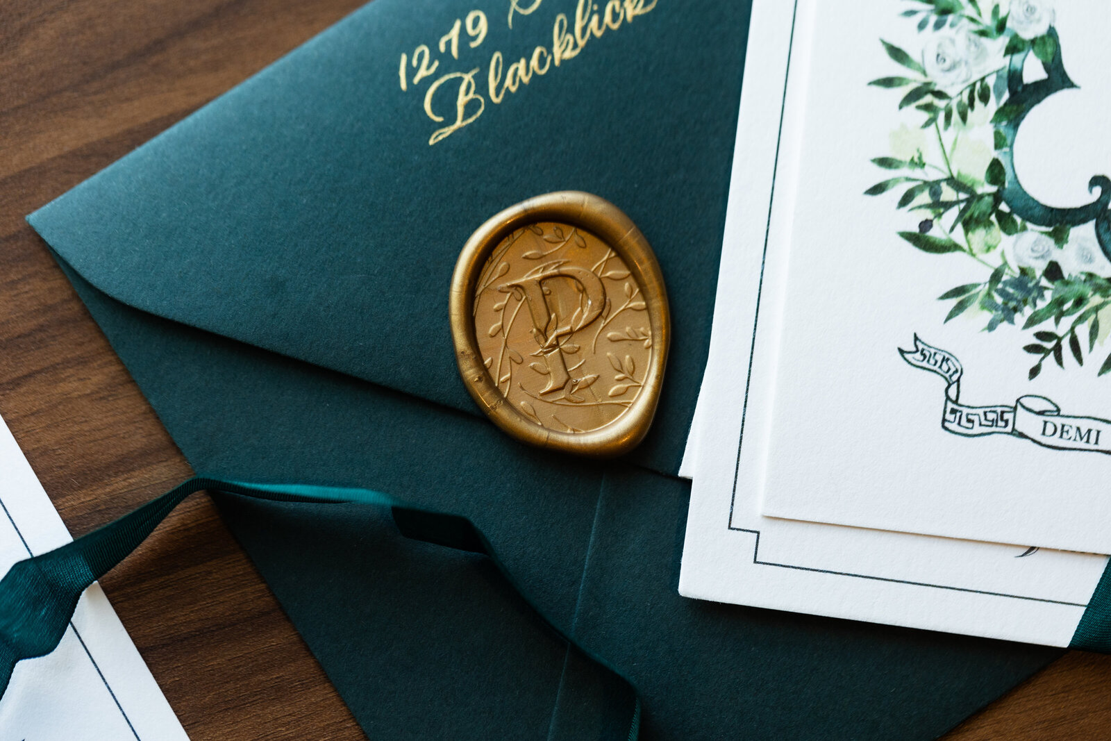 Emerald-Green-Wedding-Invitation-Seal
