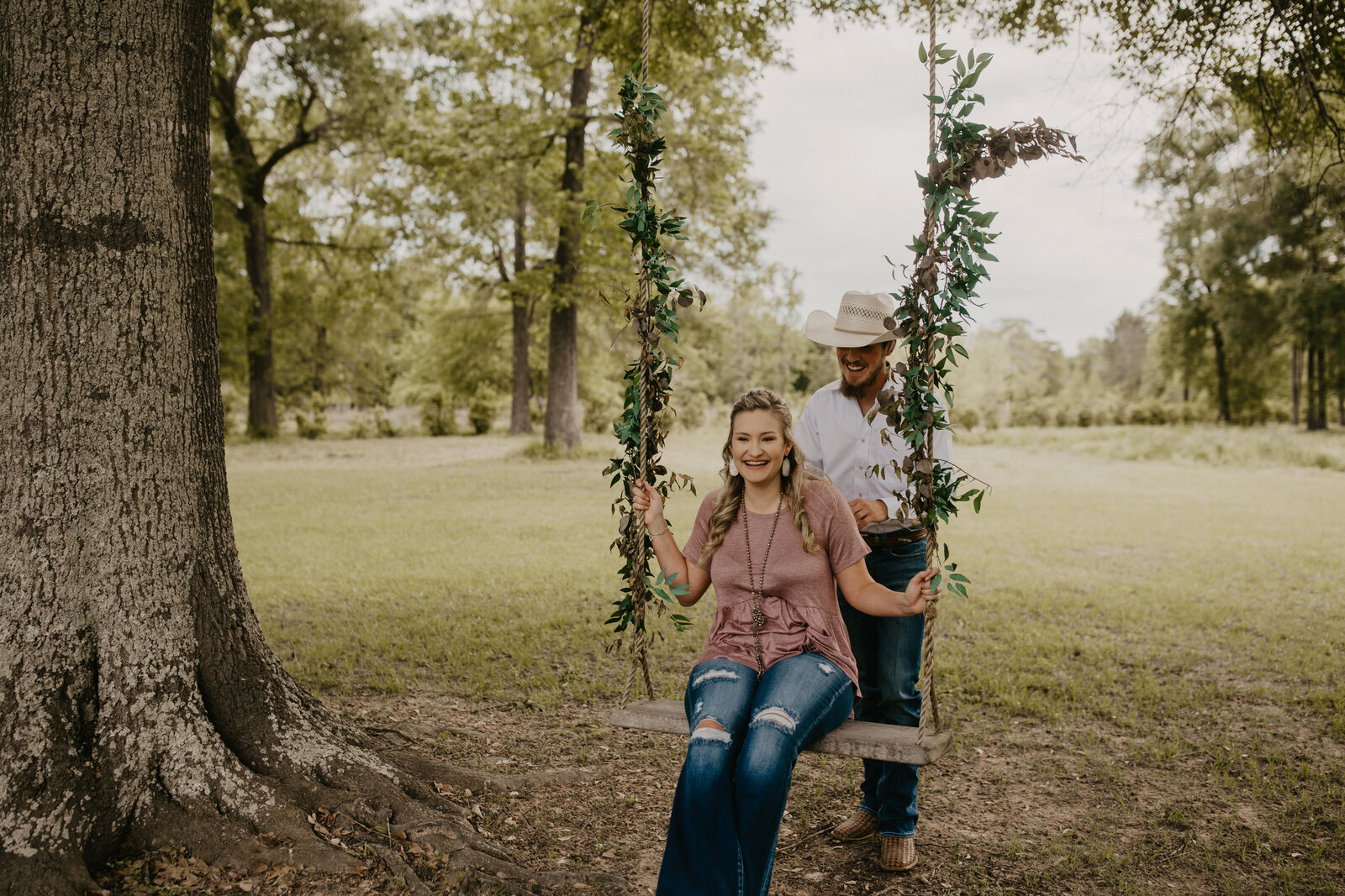 Engagement session at The Carriage House in Conroe, Texas