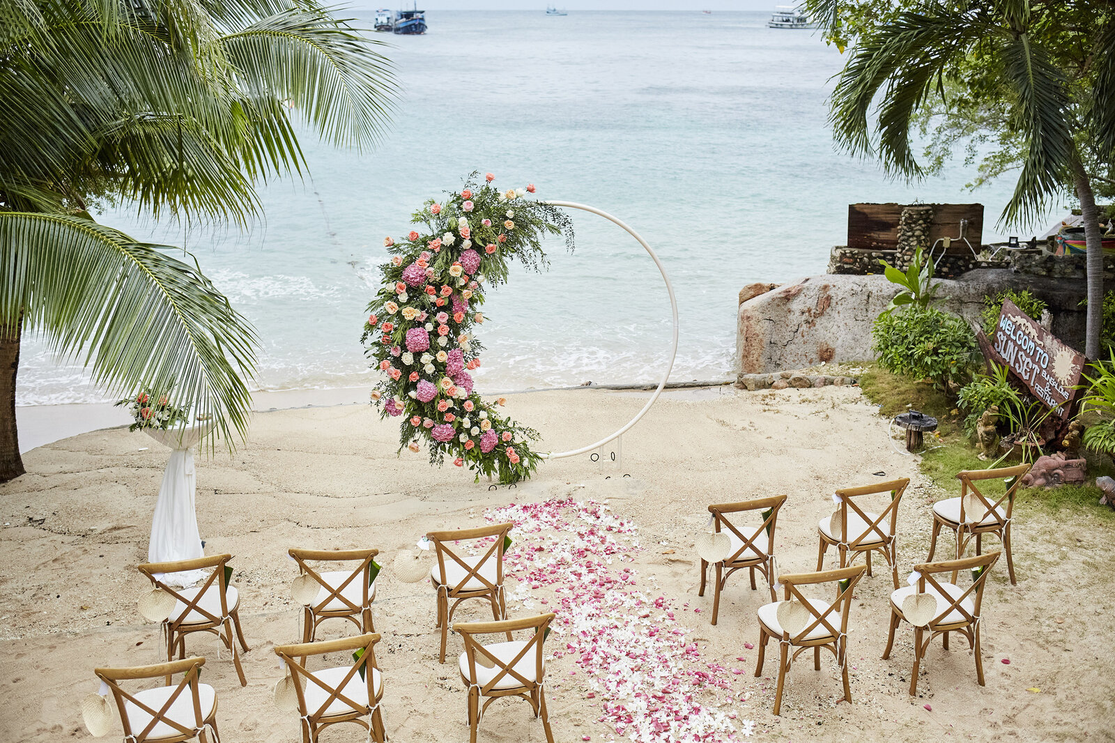 Helen + Daniel Koh Tao Wedding (4)