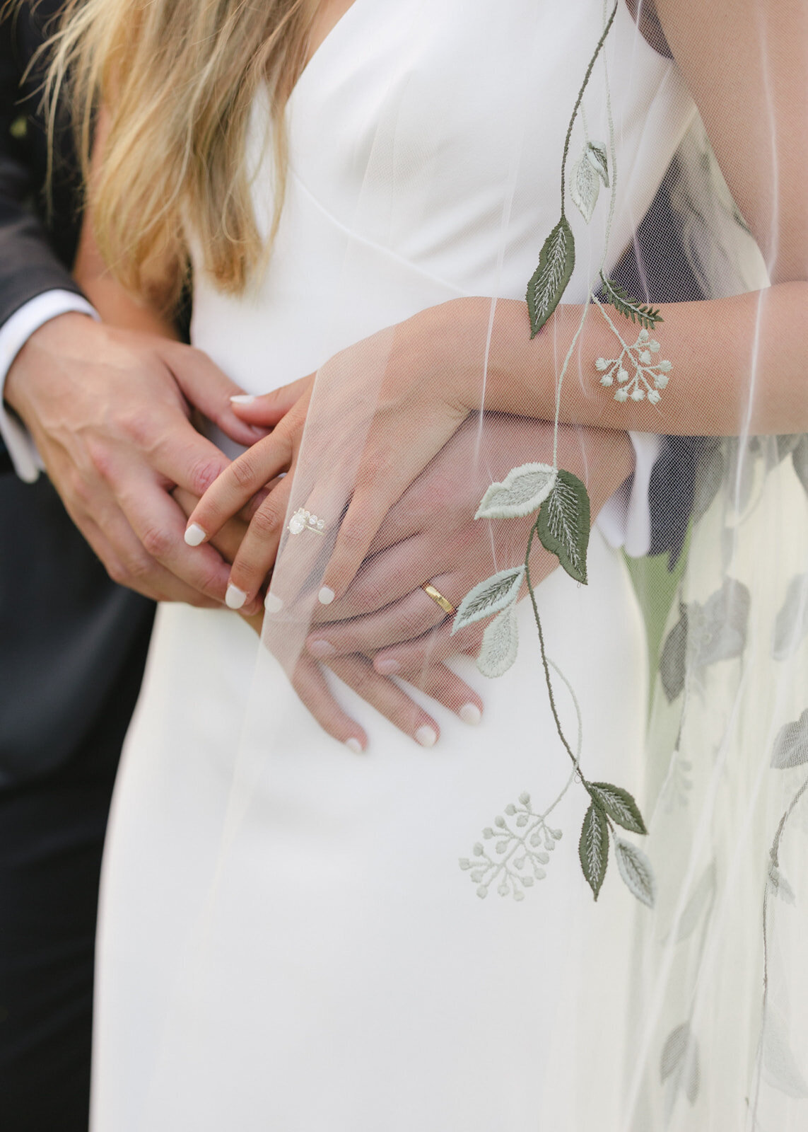 7.13-Hanna-Dan-Lake-Catamount-Steamboat-Wedding-584
