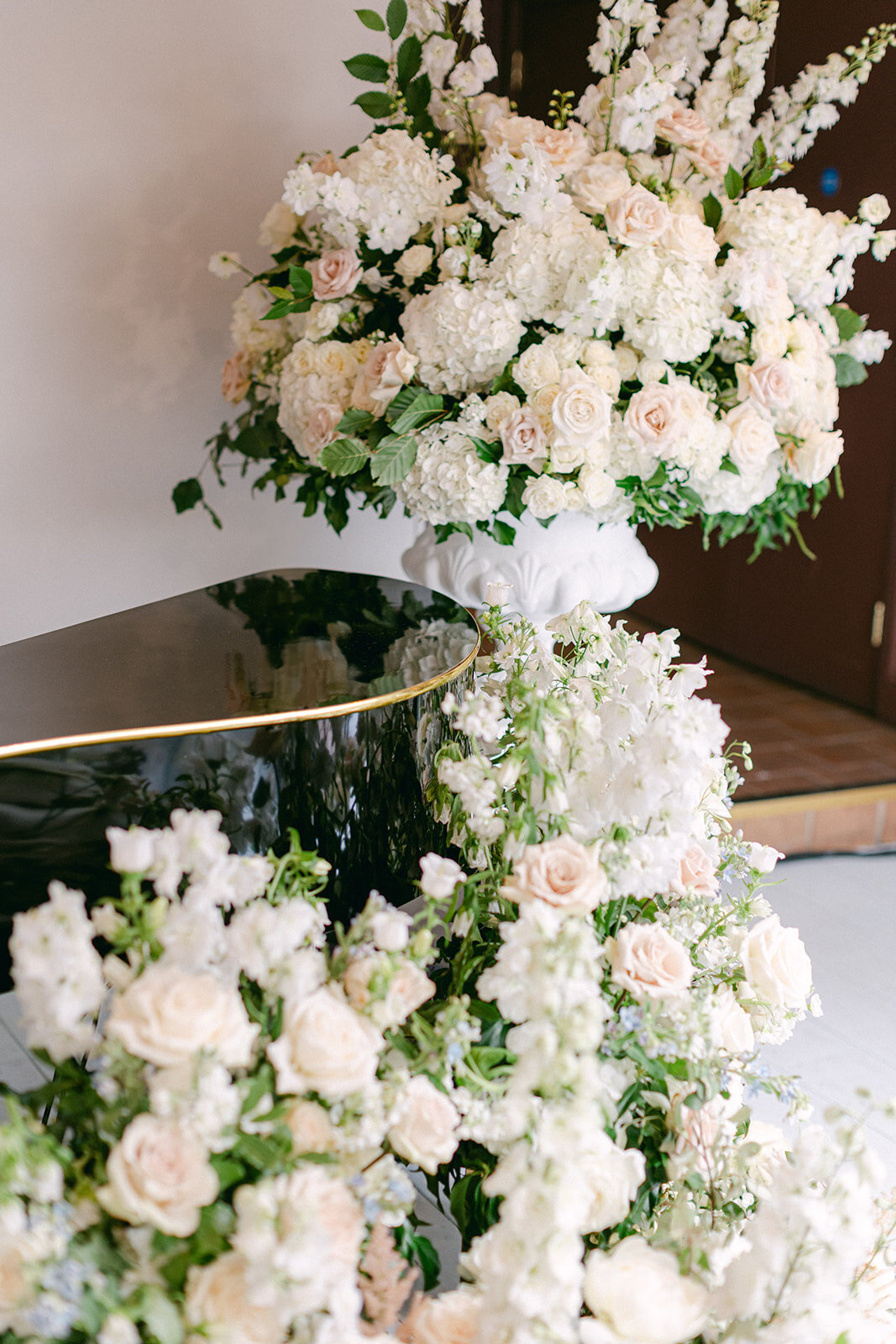 leanne-james-wedding-reception-room-details-philippa-sian-photography-36