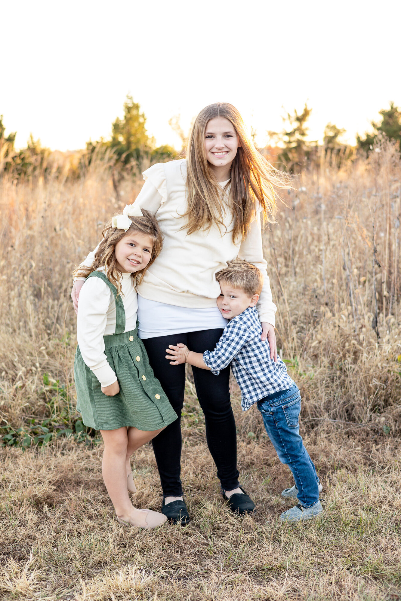 Outdoor-family-lifestyle-photography-session-Frankfort-KY-photographer-golden-hour-3