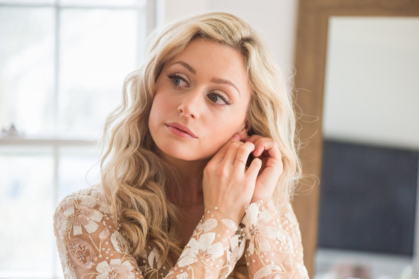 Natural makeup for a bride