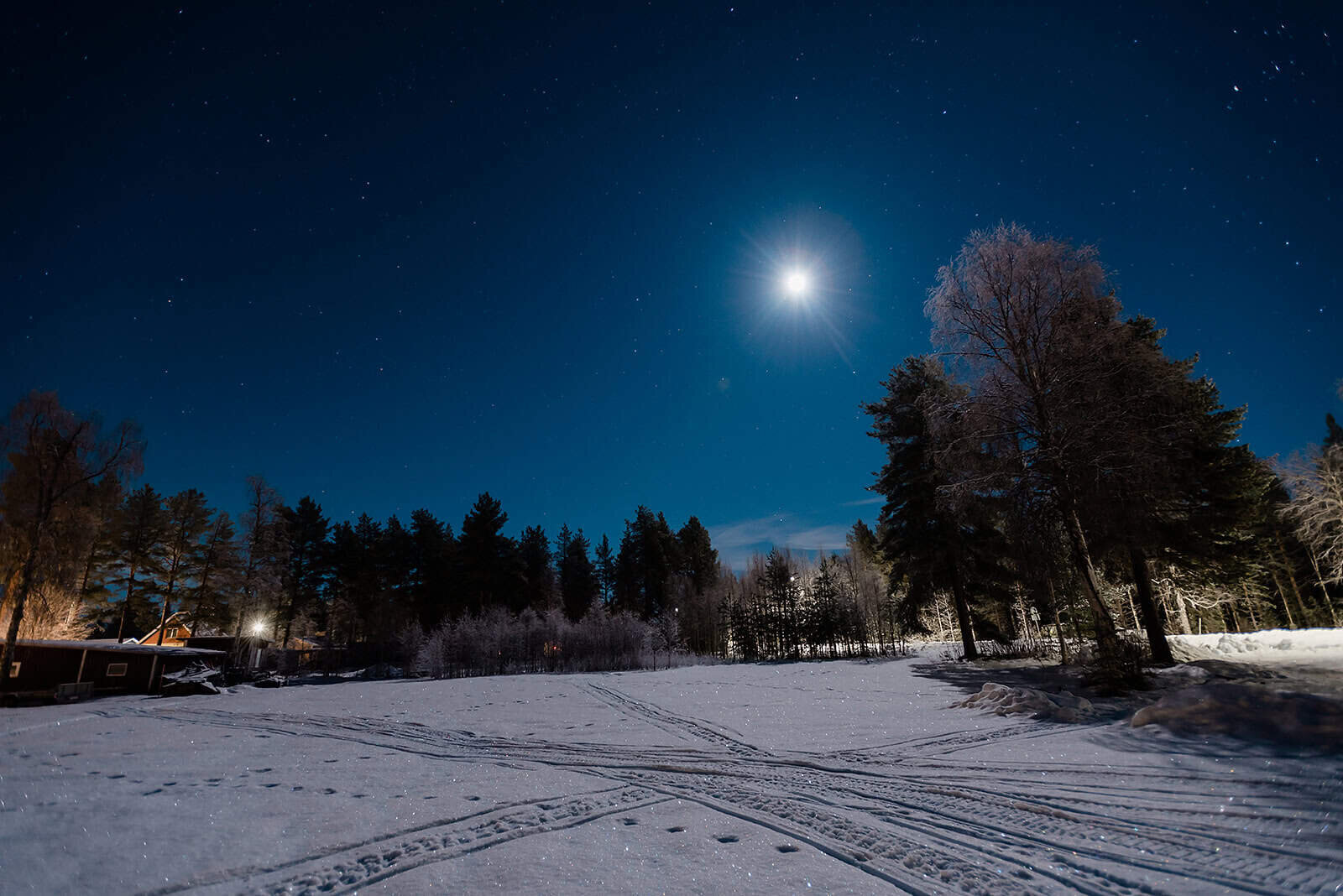 Sweden-Top-Destination-elopement-photographer-for-luxury-multi-day-weddings-Soul-And-Sky-Weddings-45