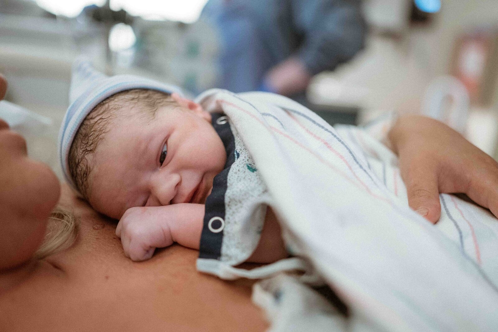 A black and white newborn photo