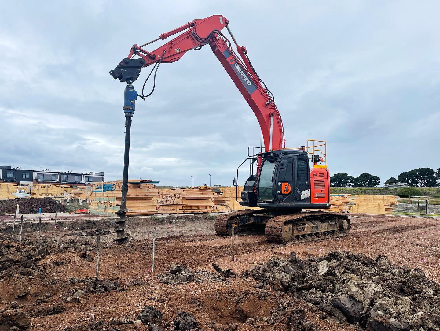 25T_excavator_auger_attachment