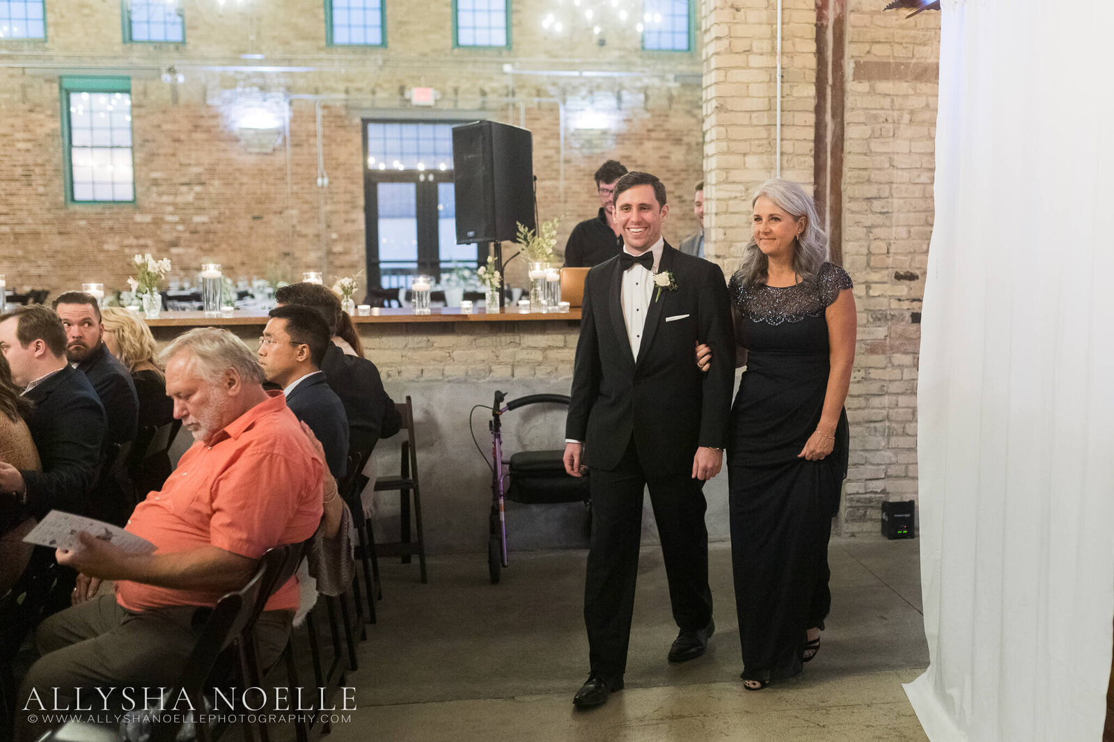 Wedding-at-The-Factory-on-Barclay-in-Milwaukee-0752