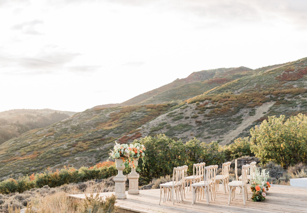 Experience the epitome of luxury love stories at The Lodge at Blue Sky. Our destination wedding photography blends artistry and emotion, encapsulating the essence of your special day against Utah's captivating landscapes.