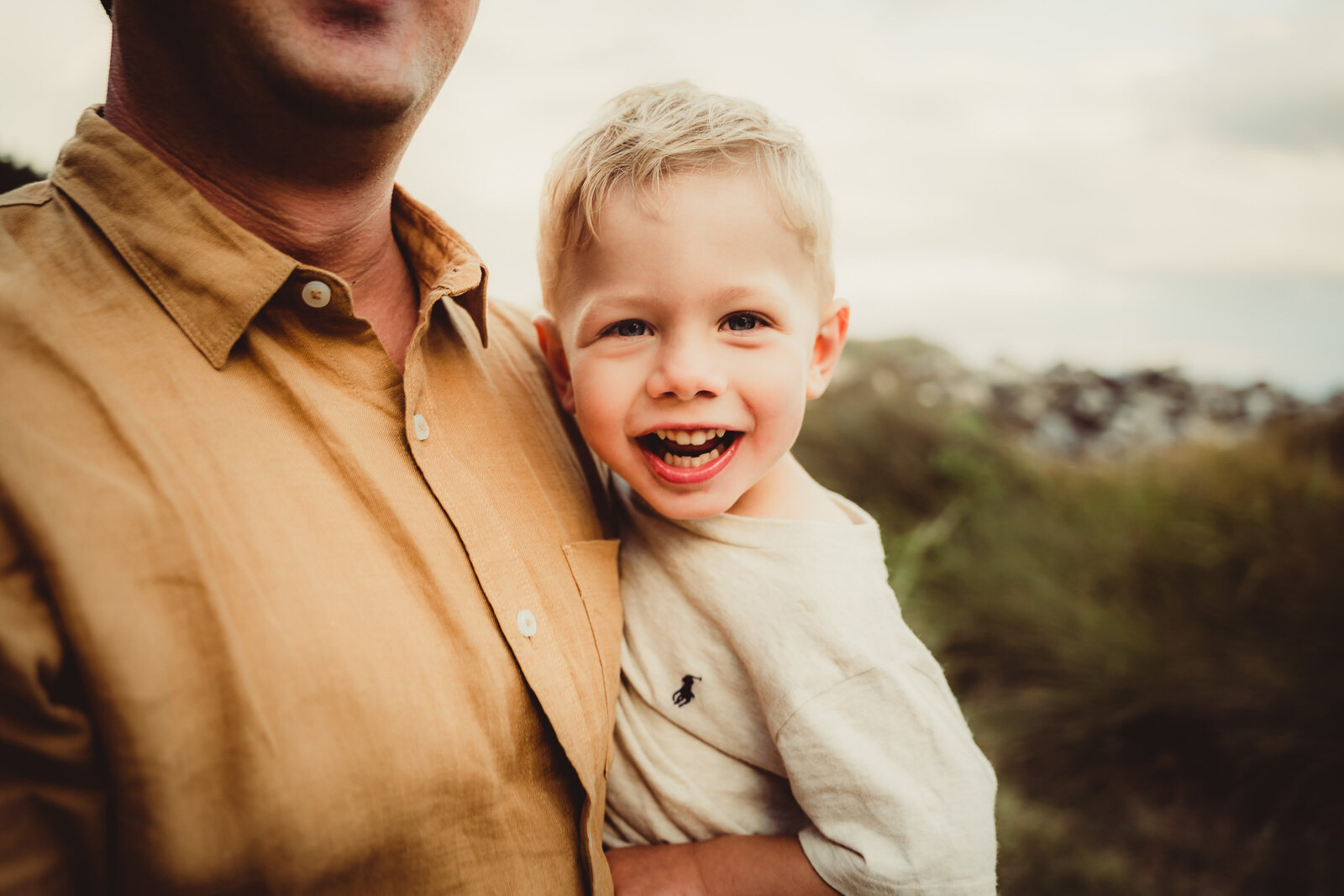 Mount-photographer-family-beach-children-30-2