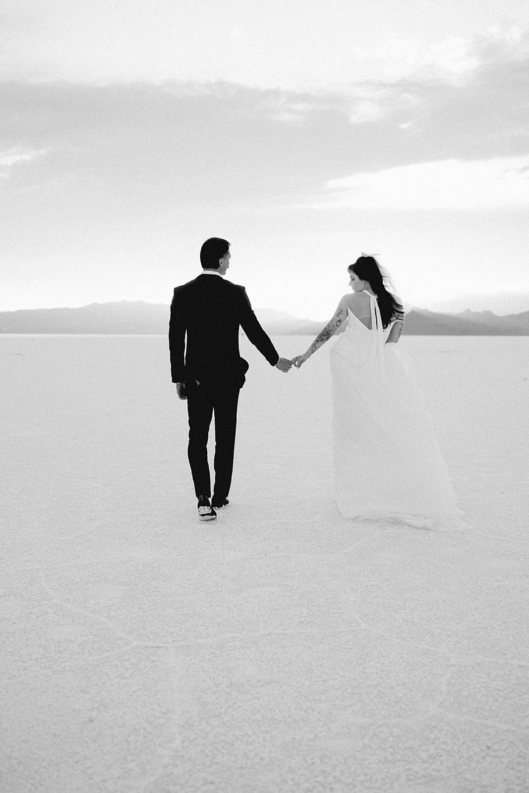 Salt_Flats_Elopement_Utah_Becca_Photo-108
