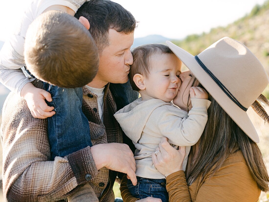 Mountain-top-family-photo-session-1638