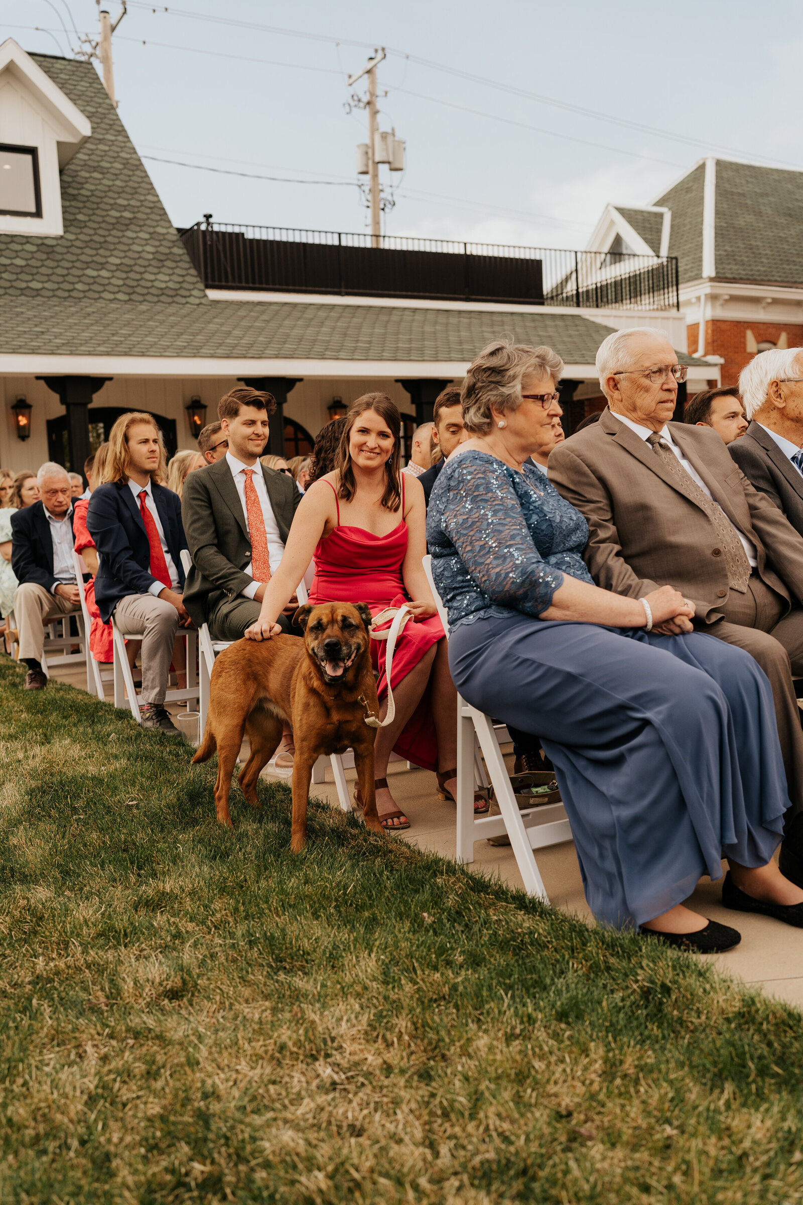 Cedar Rapids wedding photographer - Carriage House Cedar Rapids-154