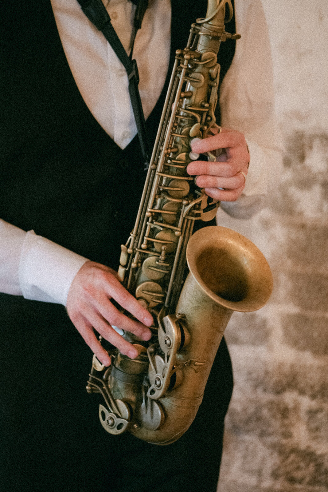 Wedding photo of an Intimate  wedding reception  in Porvoo by photographer Hannika Gabrielsson