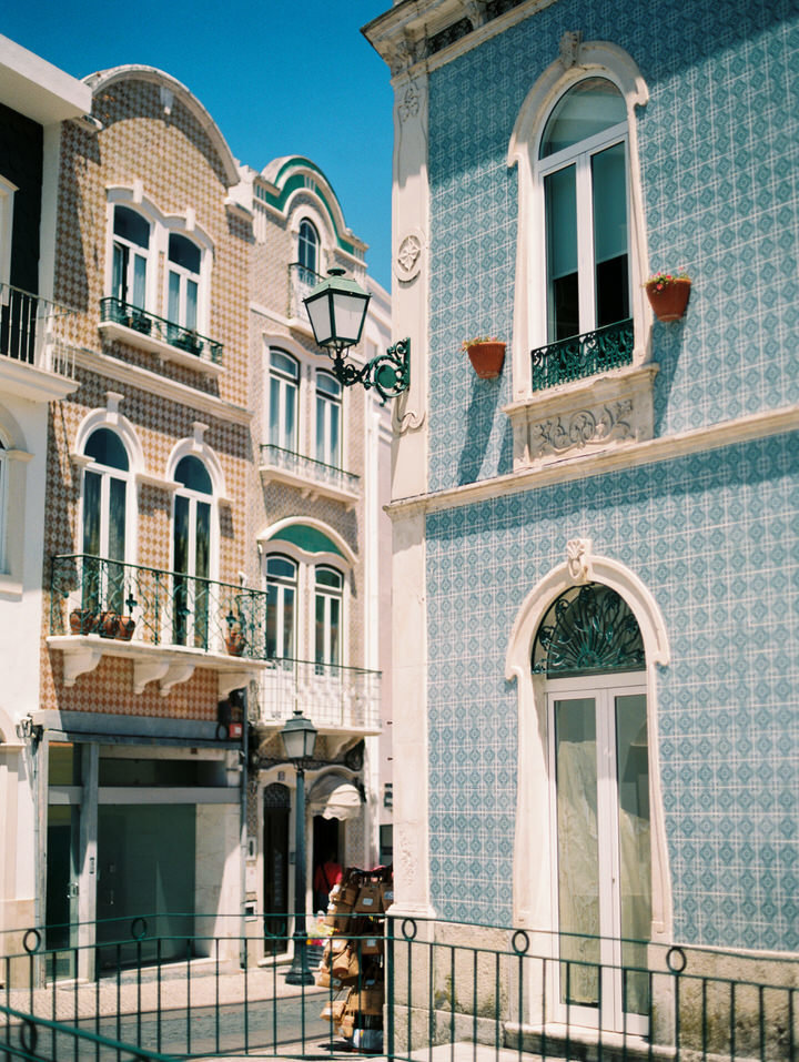 tiled building walls in portugal