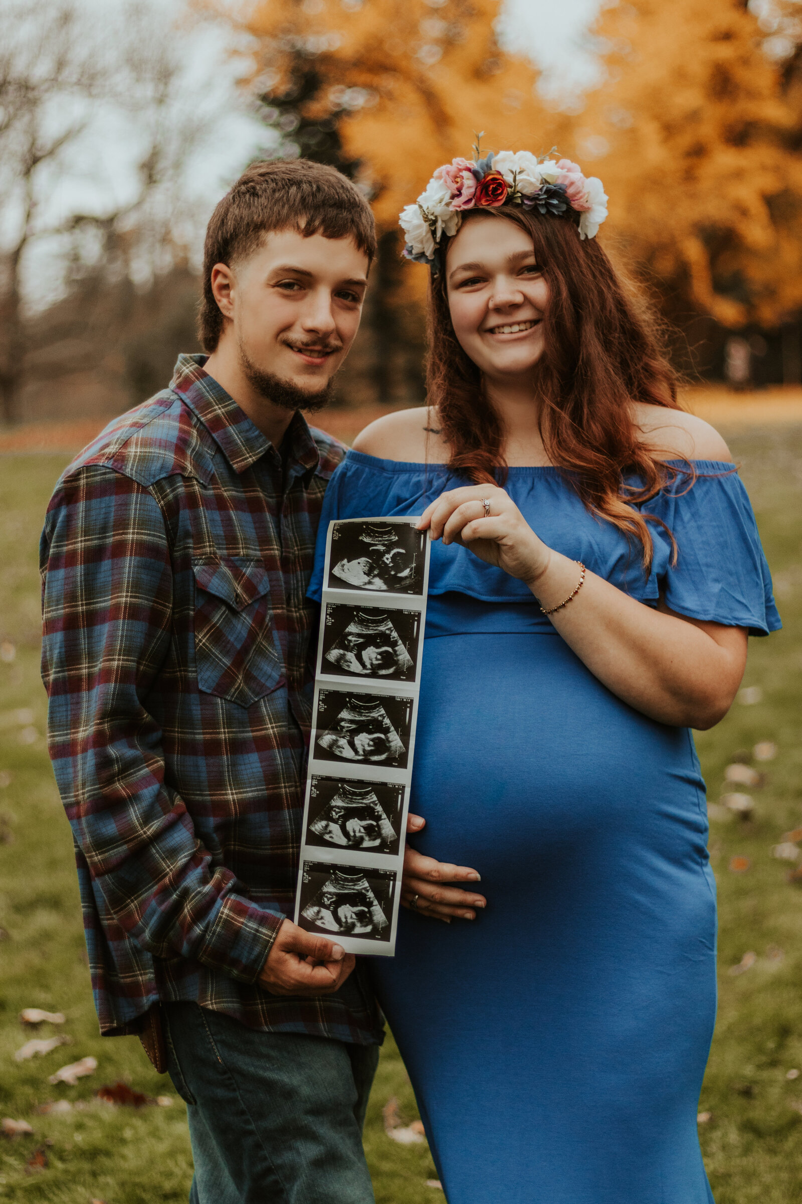 Fall-Maternity-Photos-Vanderbilt-Mansion-Love-to-Lens-Photography-(53)