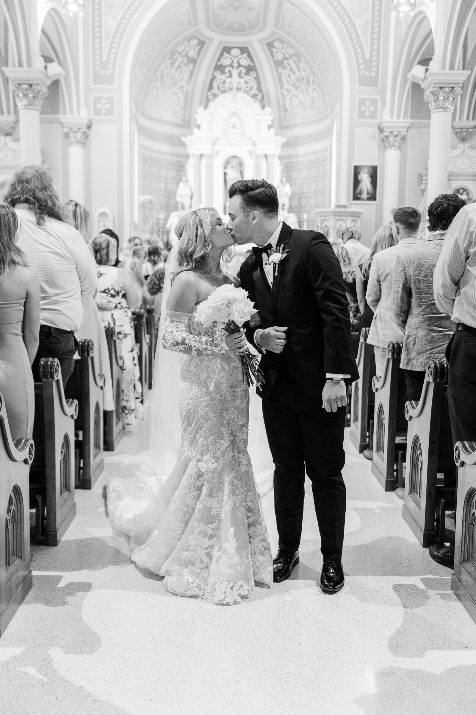 HoodWedding2024Ceremony.BellaFaithPhotography236