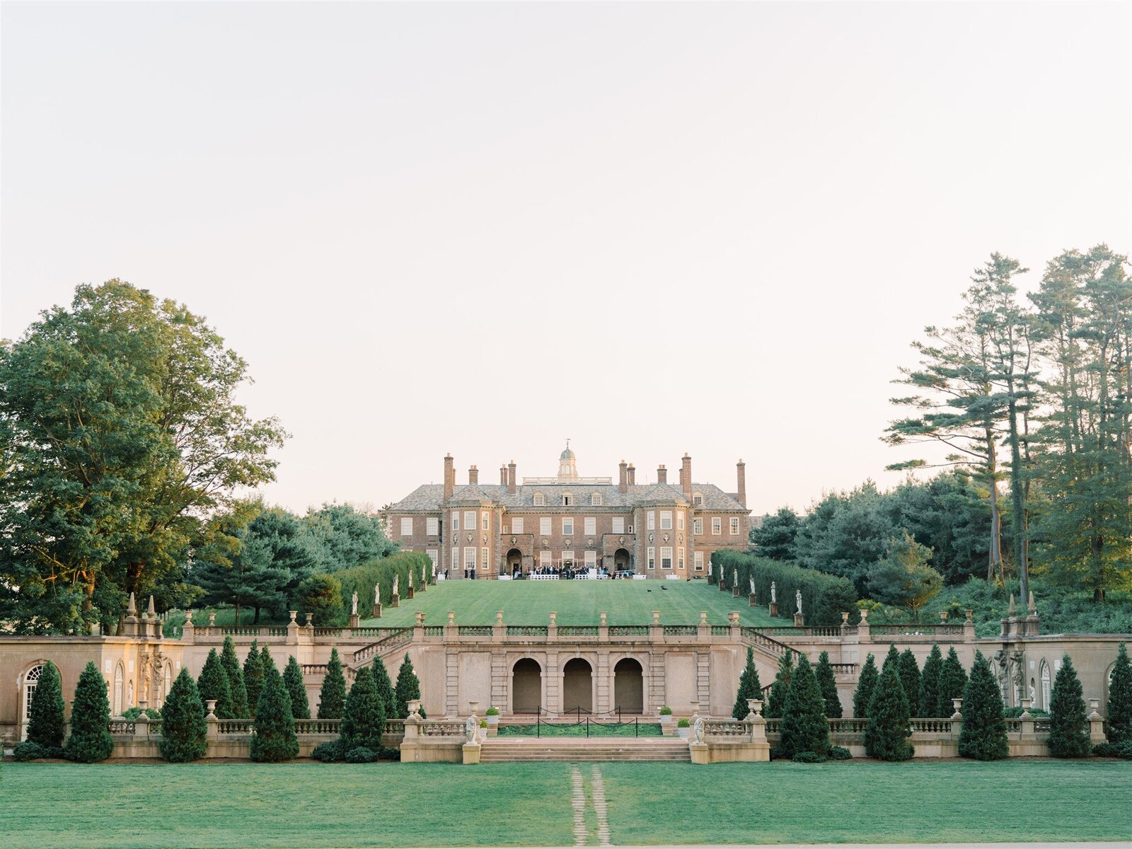 CatherineJamesWeddingPreviews_LaurenFair_249